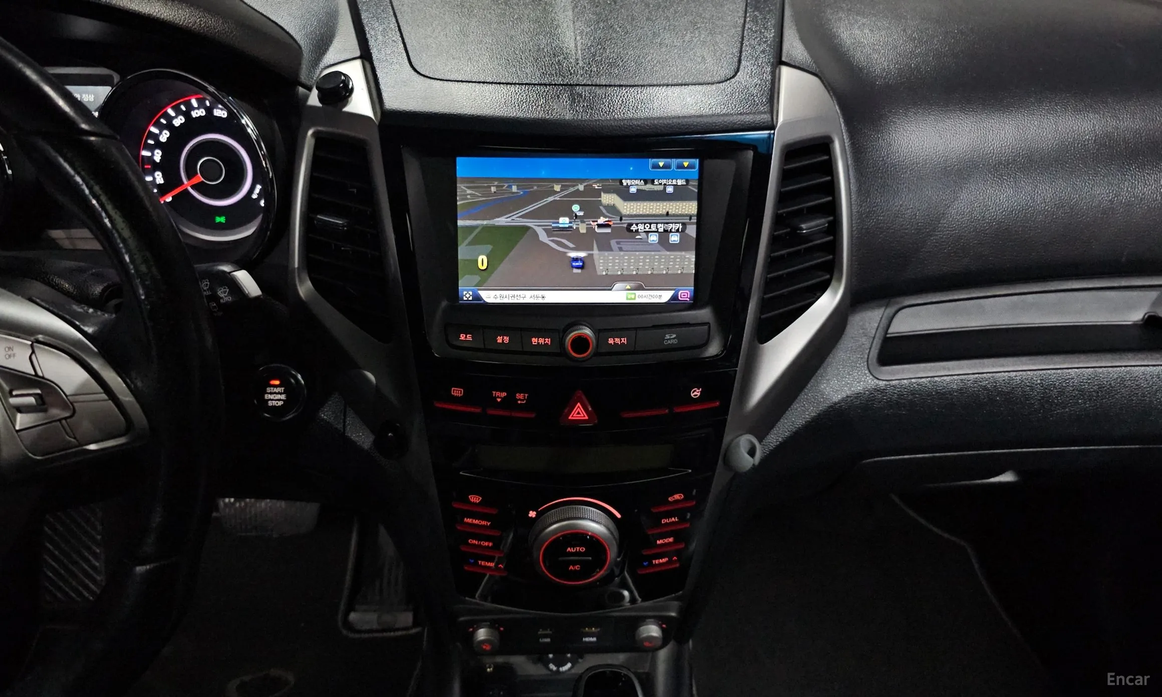 KG Mobility (SsangYong) Tivoli, Lazio превью 15