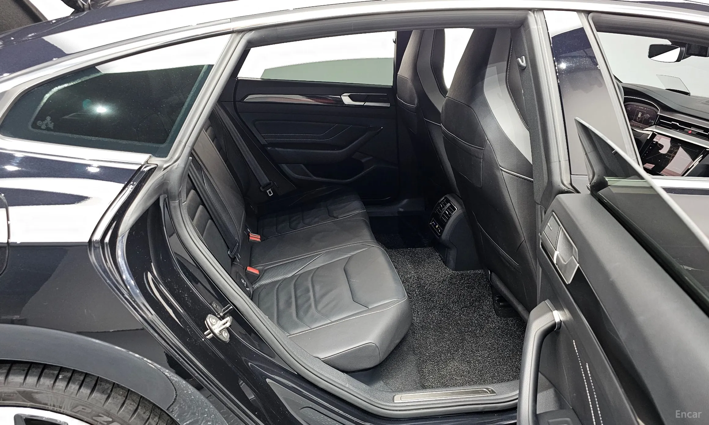 Volkswagen Ateon превью 12