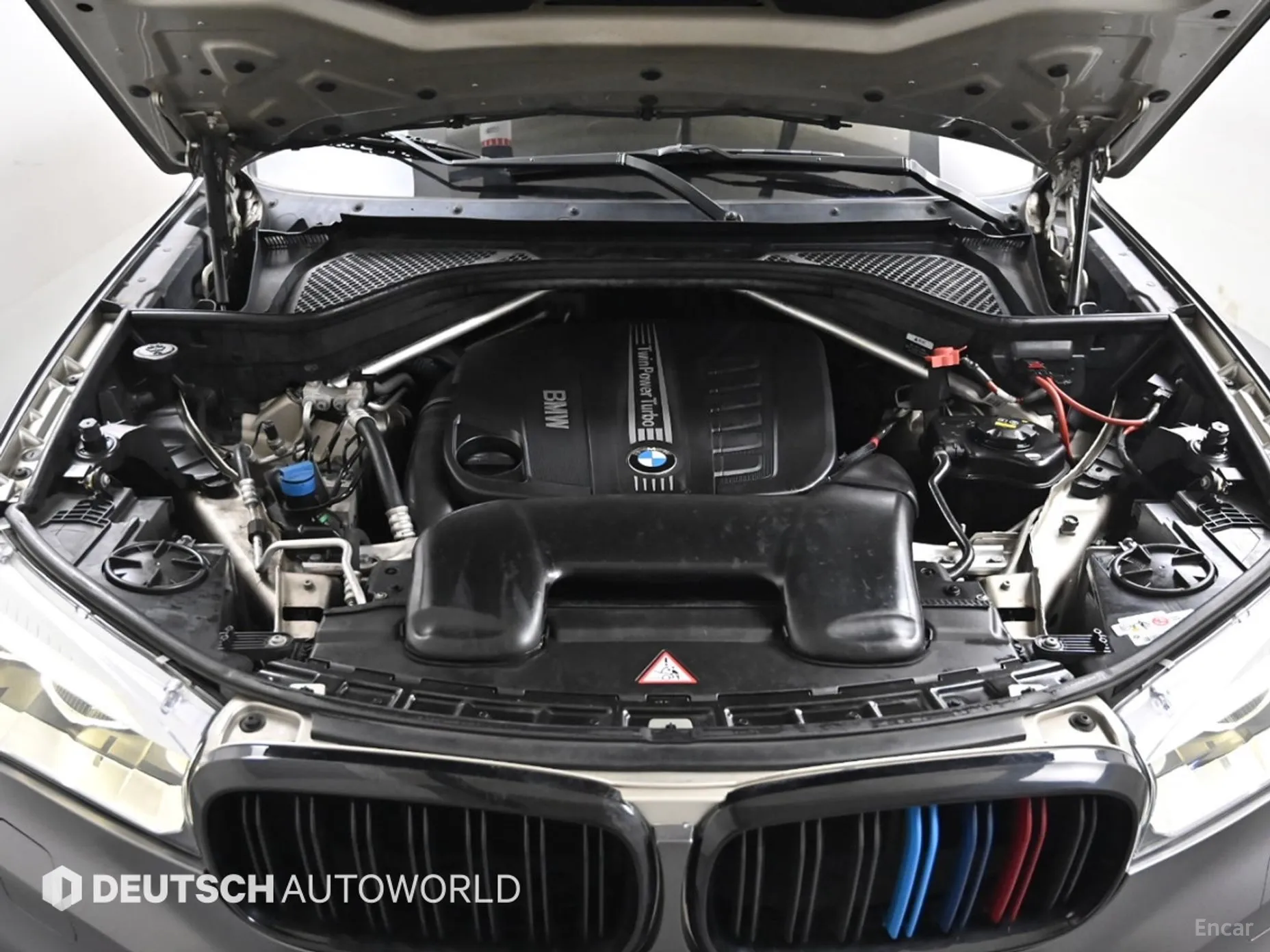 BMW X6 (F16) превью 20