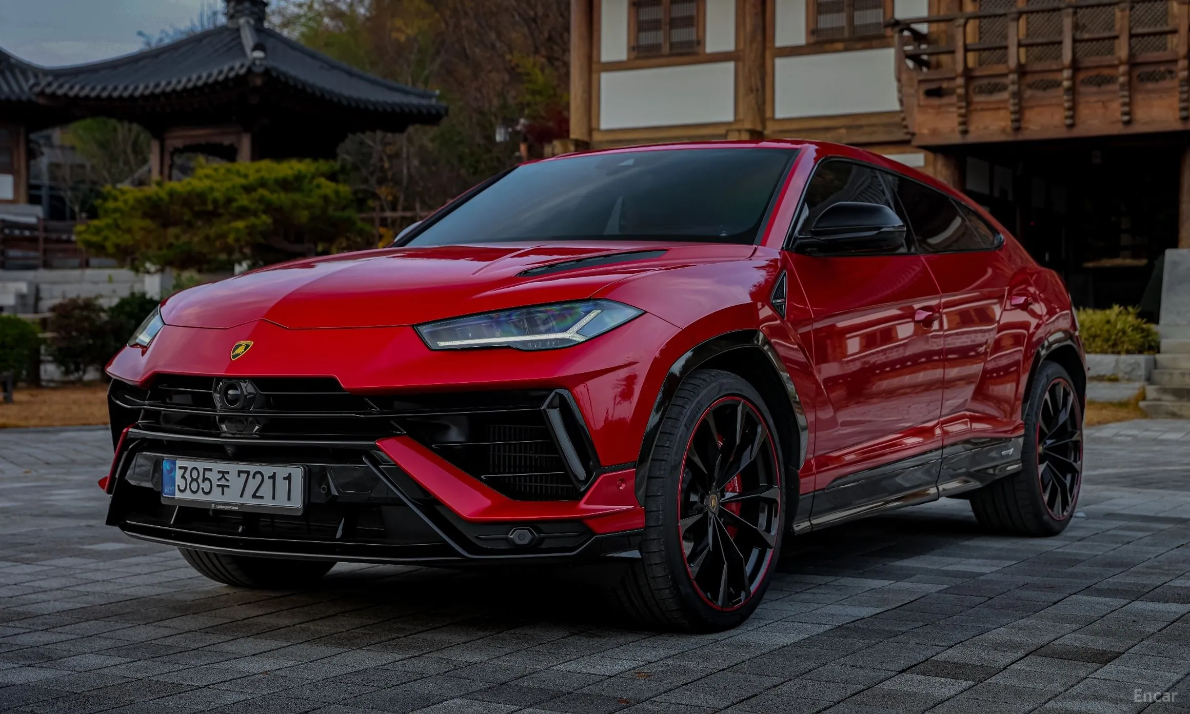 Lamborghini Urus превью 4