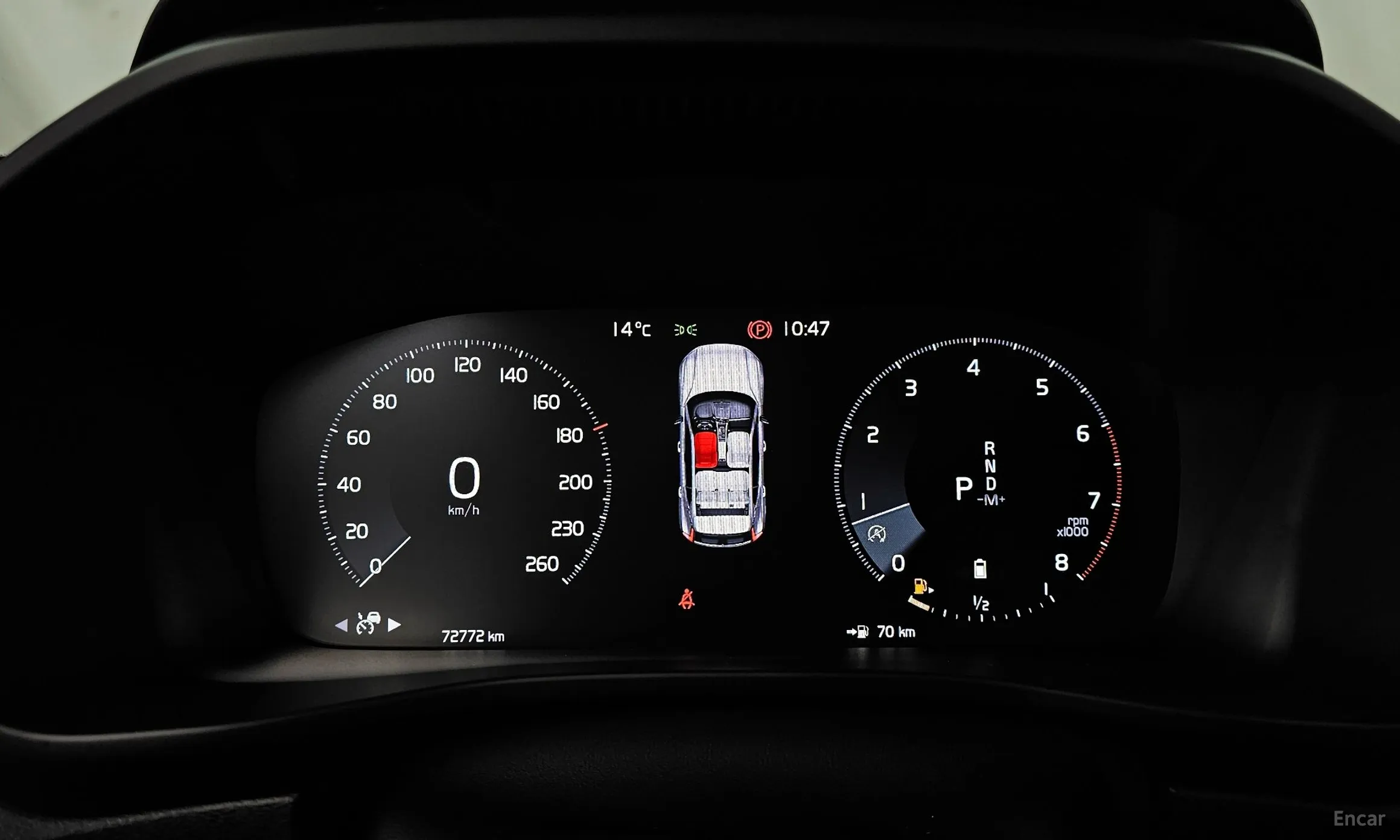 Volvo XC40 превью 8