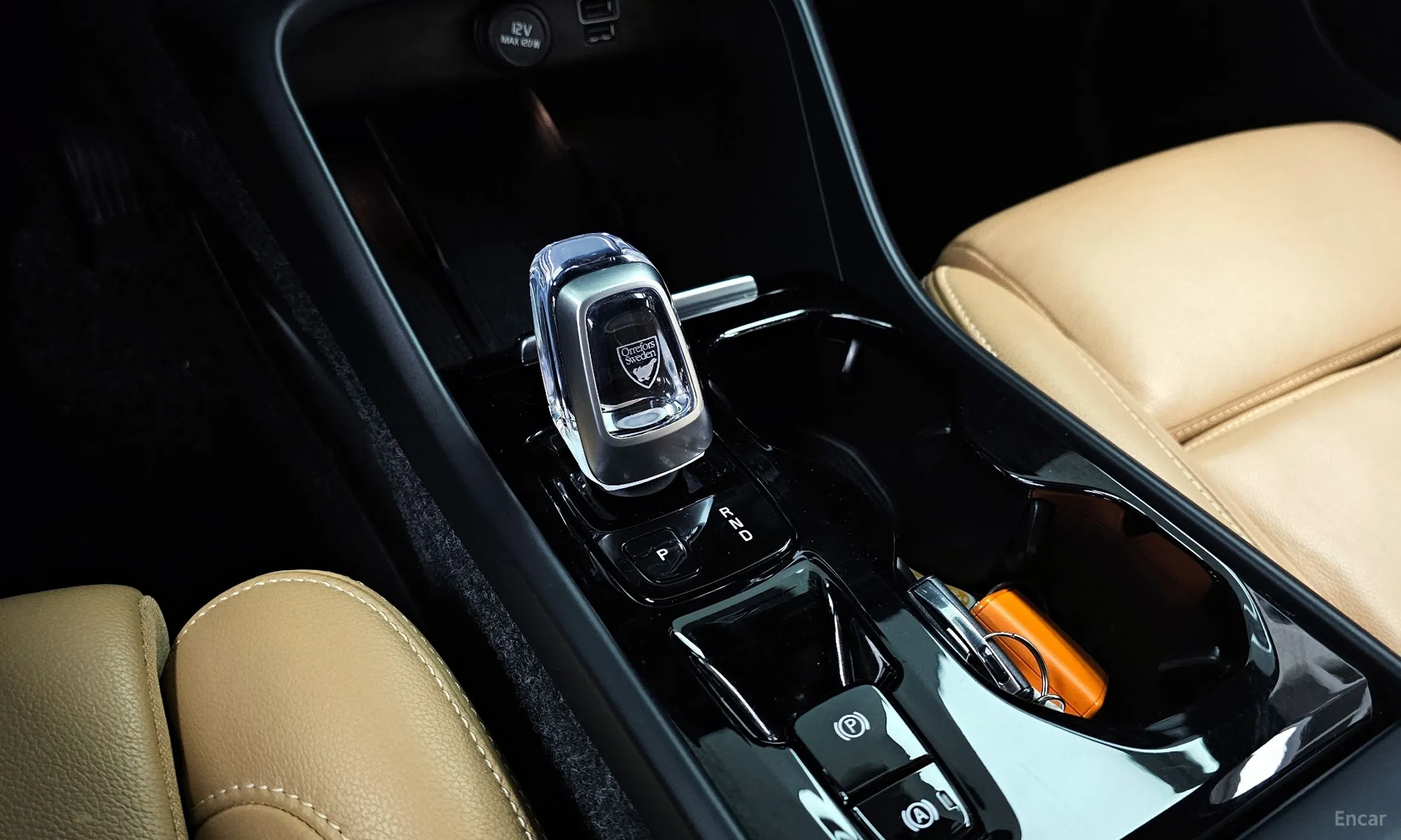 Volvo XC40 превью 9