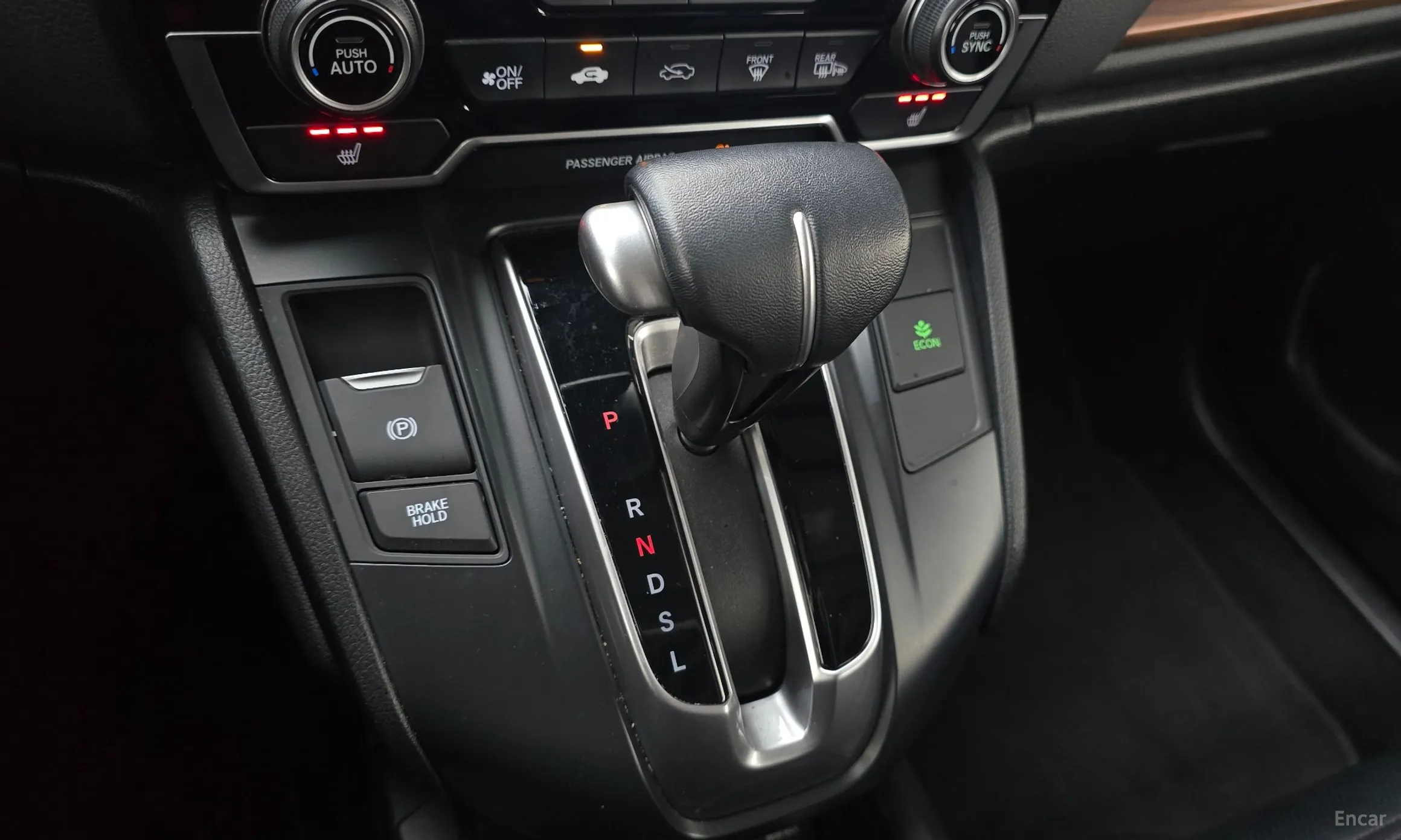 Honda CR-V 5th generation превью 9