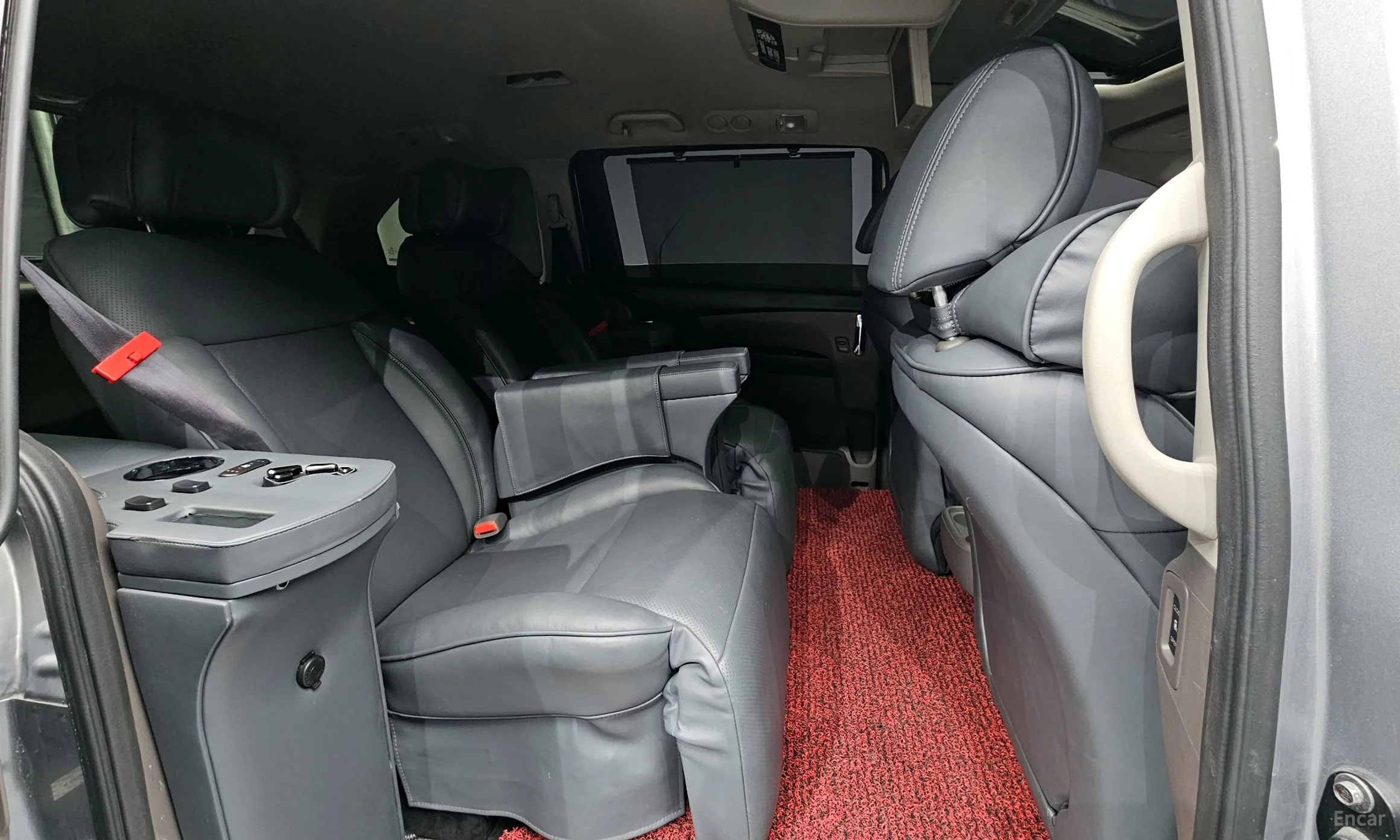 Honda Odyssey превью 11