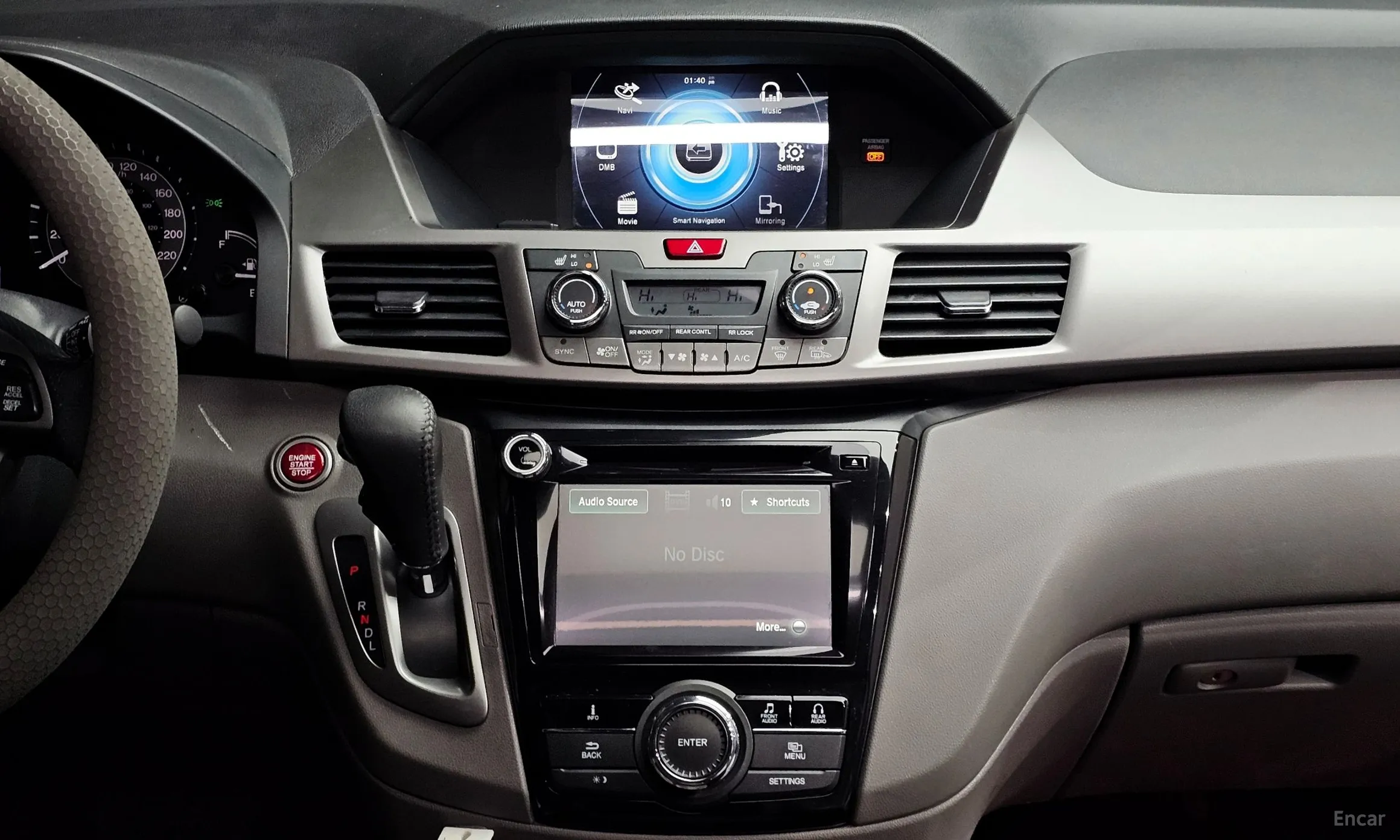 Honda Odyssey превью 15