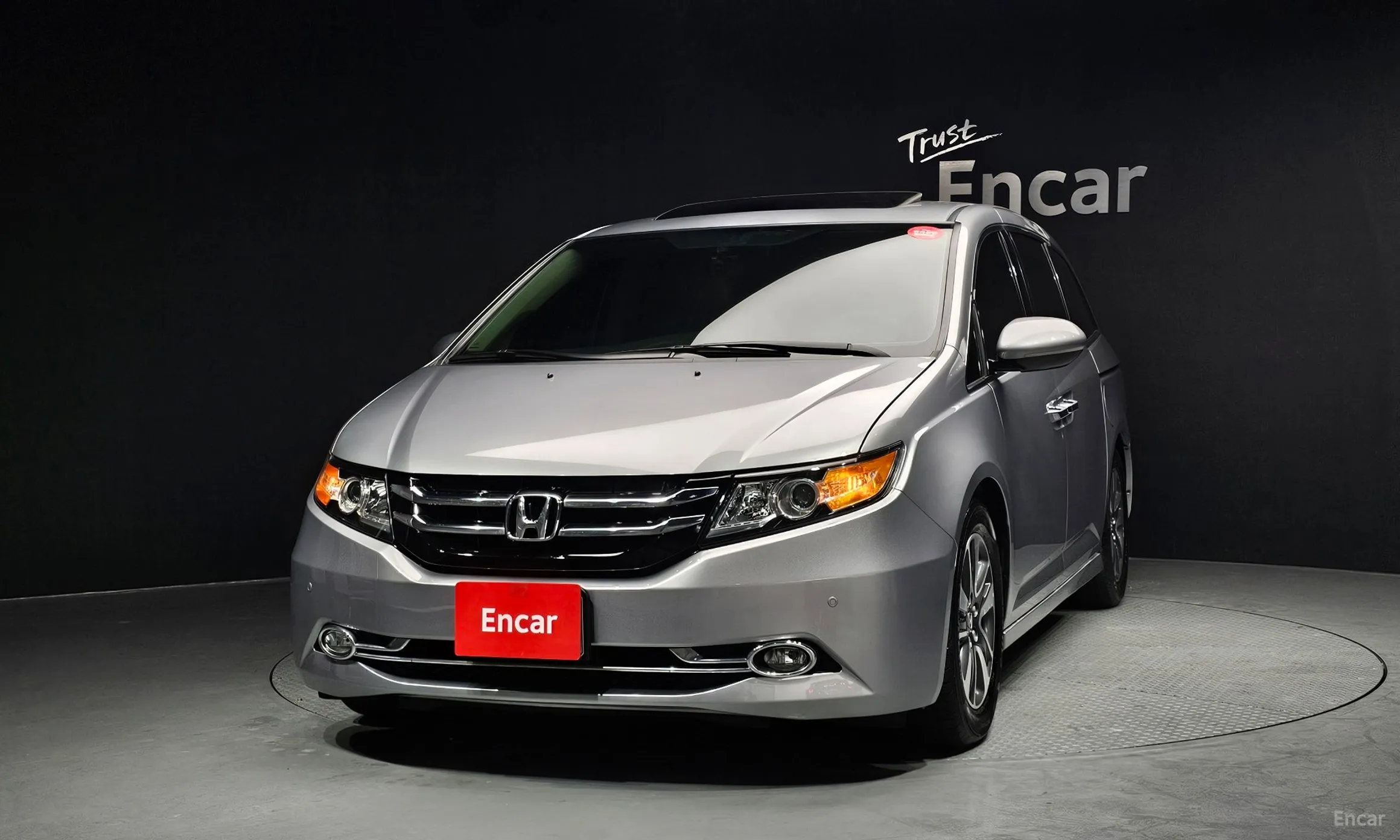 Honda Odyssey превью 3