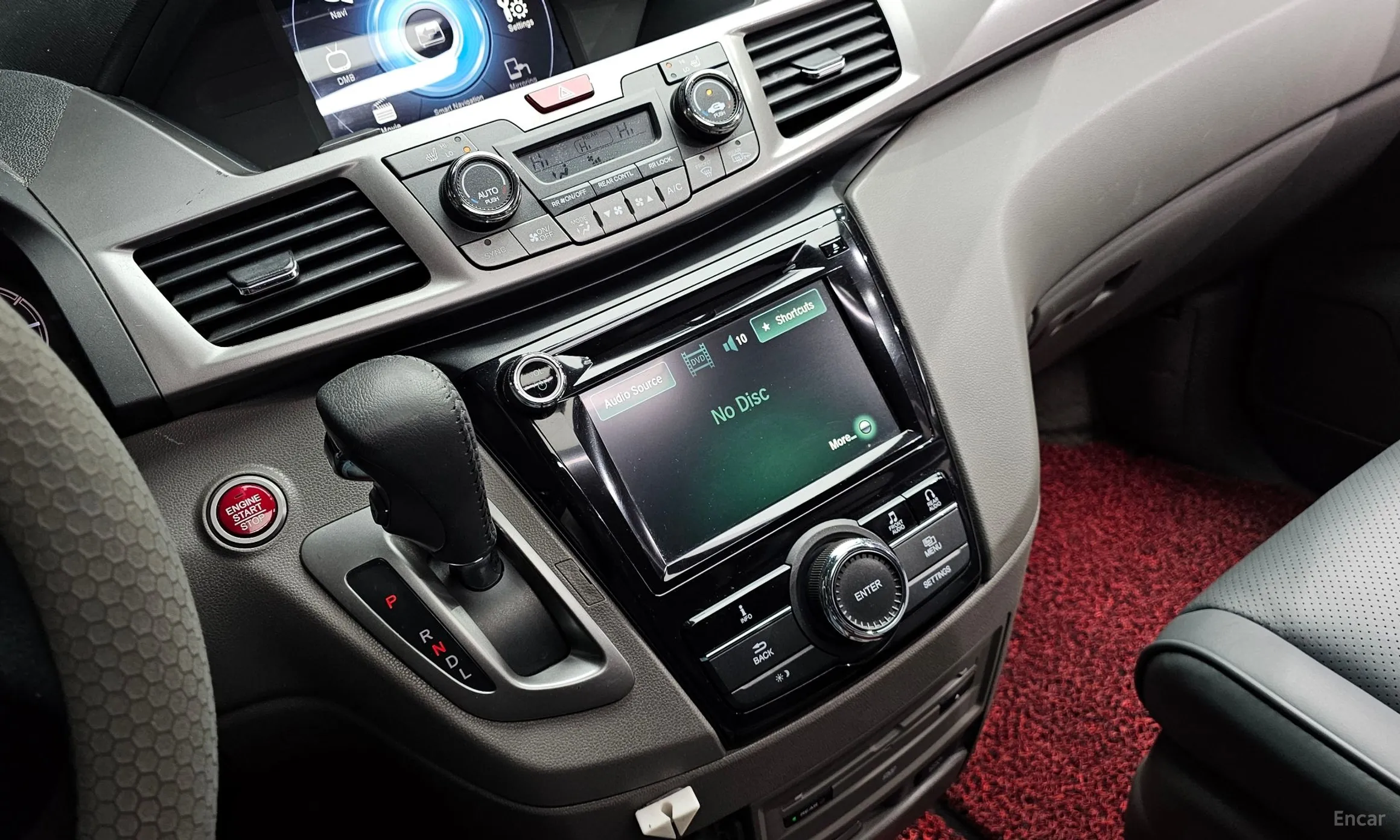 Honda Odyssey превью 9