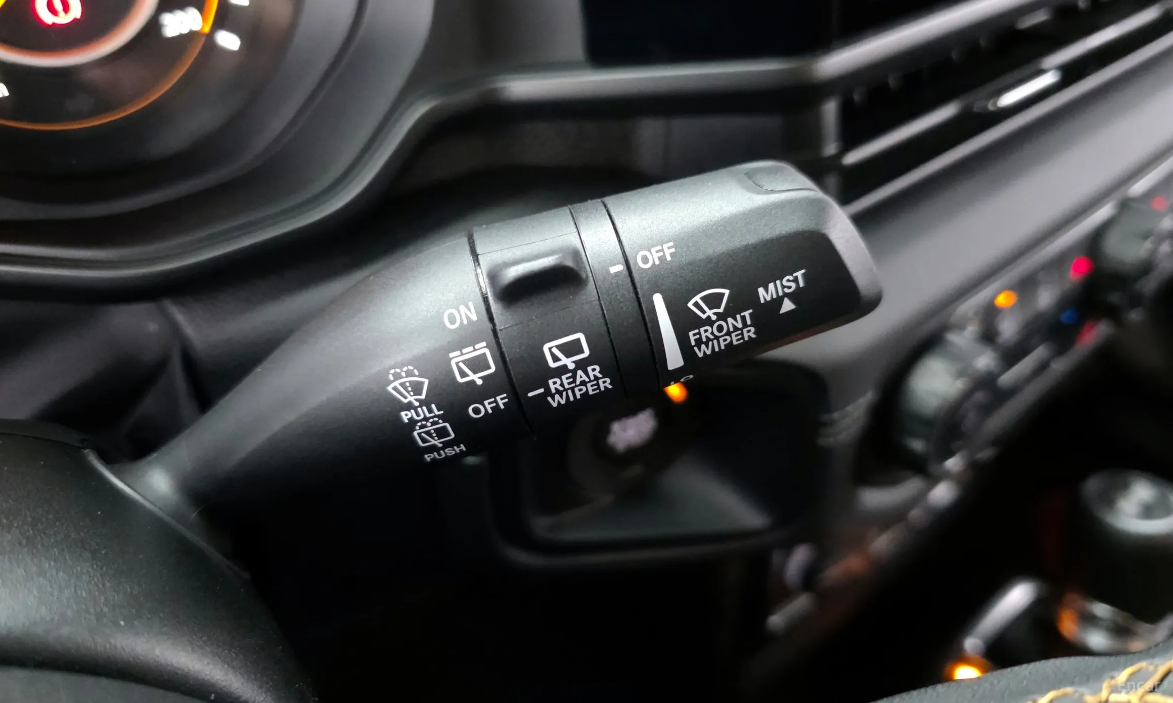 Jeep Wrangler (JL) превью 18