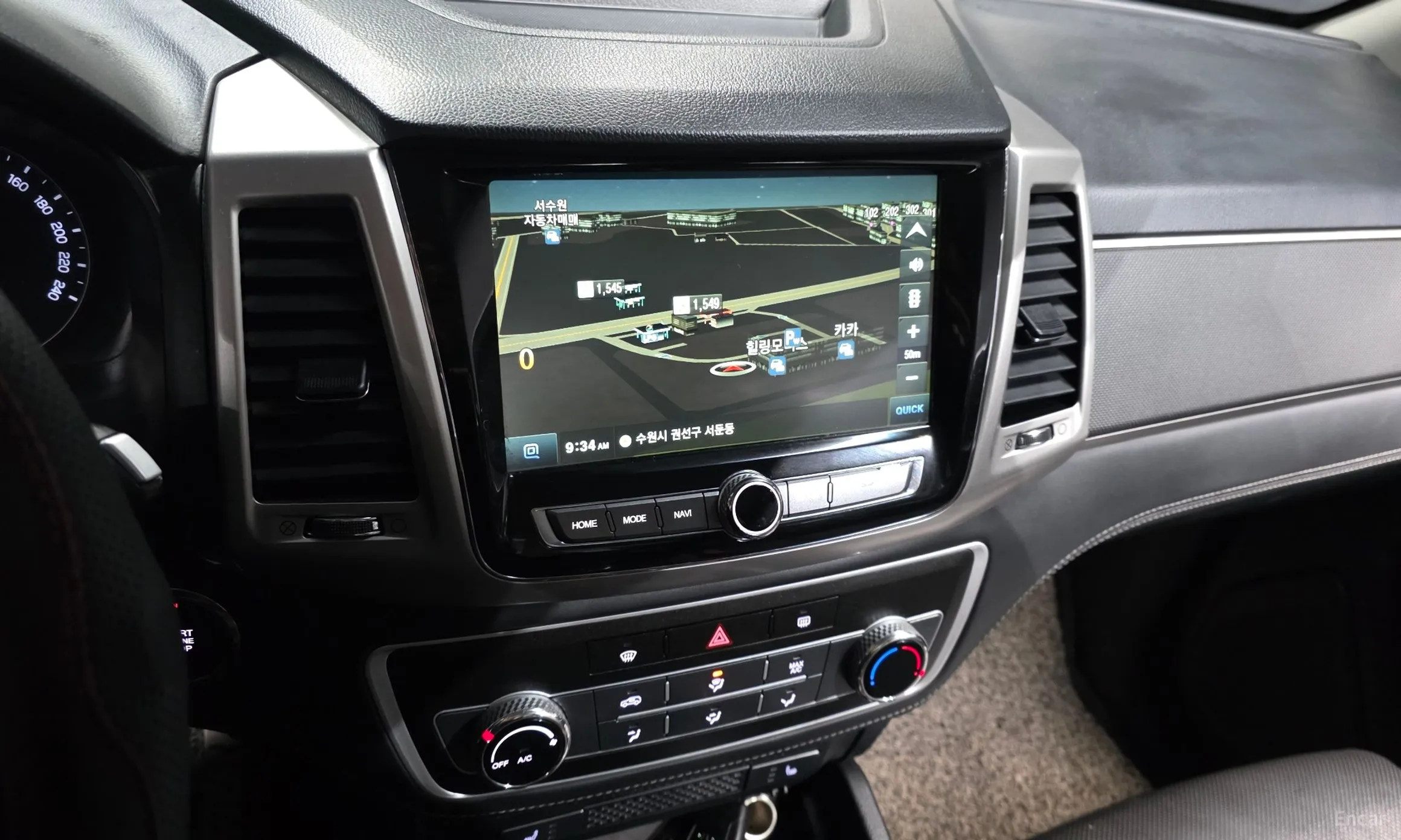 KG Mobility (SsangYong) Rexton Sports превью 15