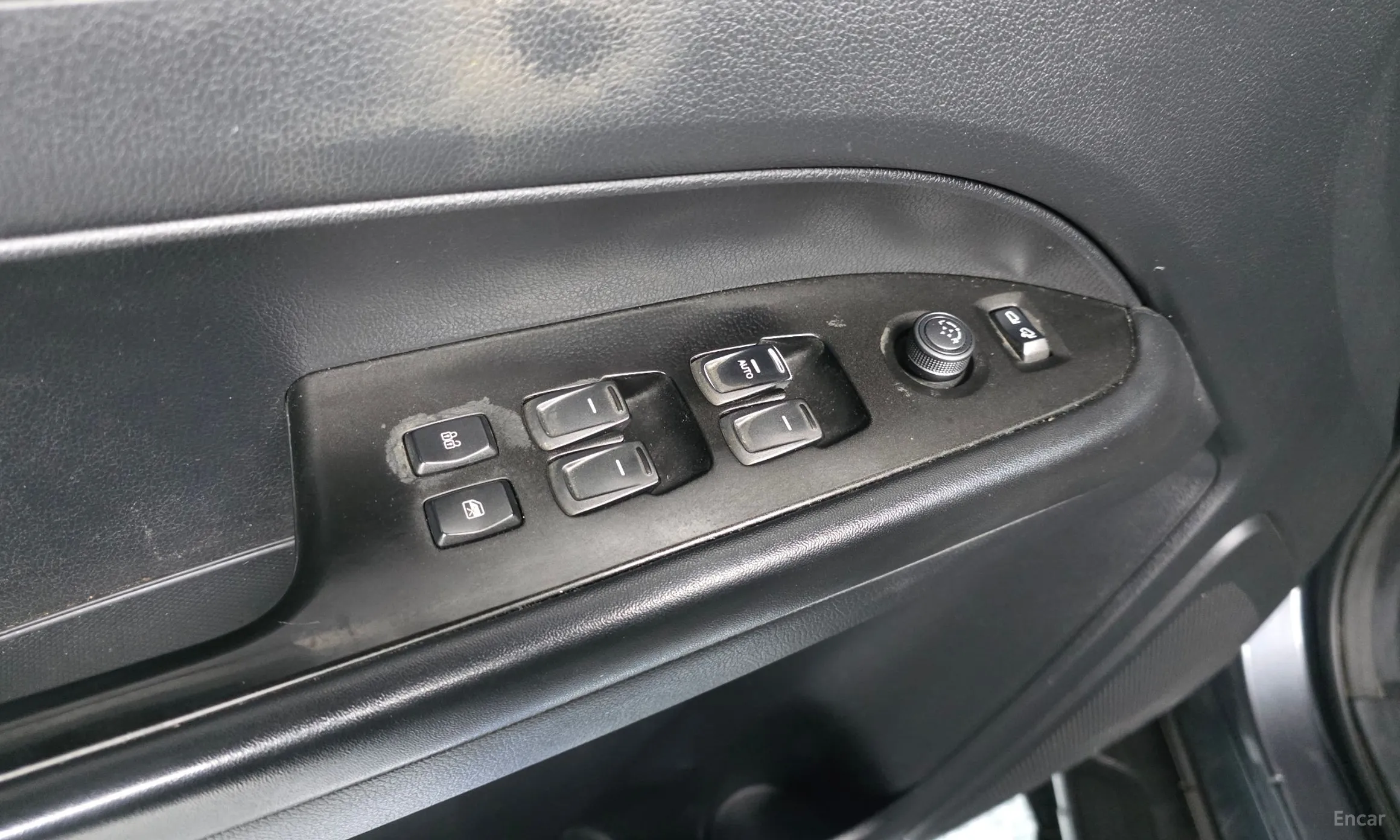 KG Mobility (SsangYong) Rexton Sports превью 17