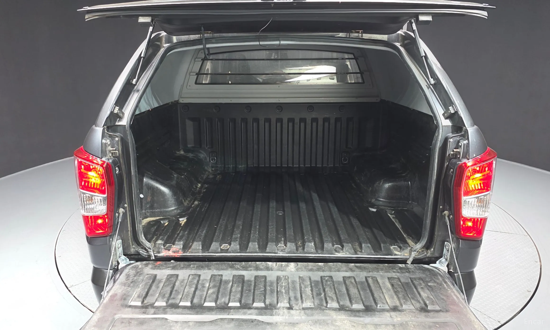 KG Mobility (SsangYong) Rexton Sports превью 20