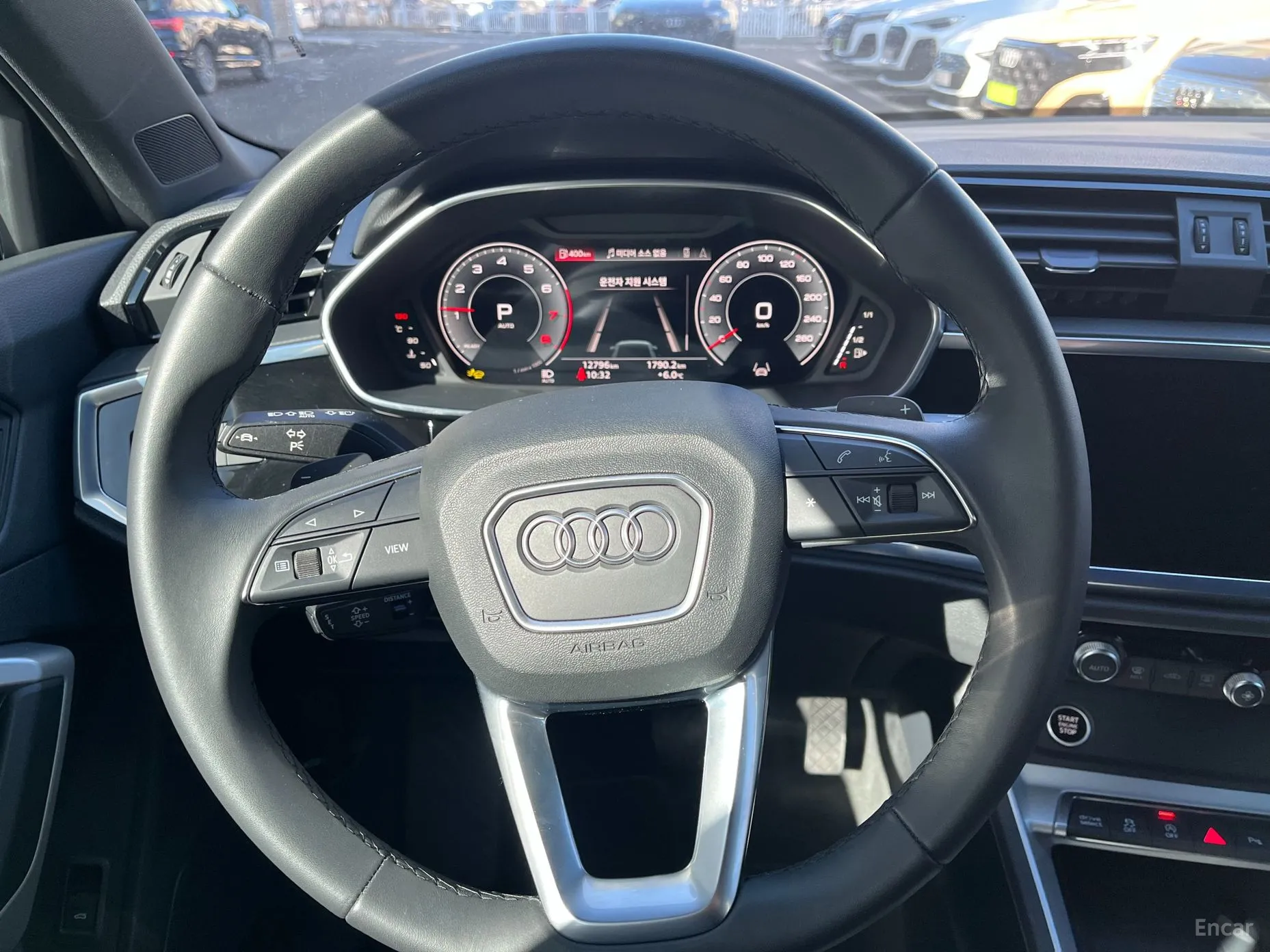 Audi Q3 (F3) превью 9