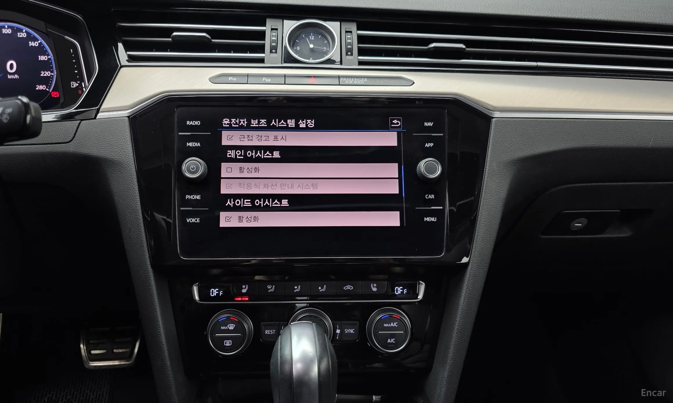 Volkswagen Ateon превью 14