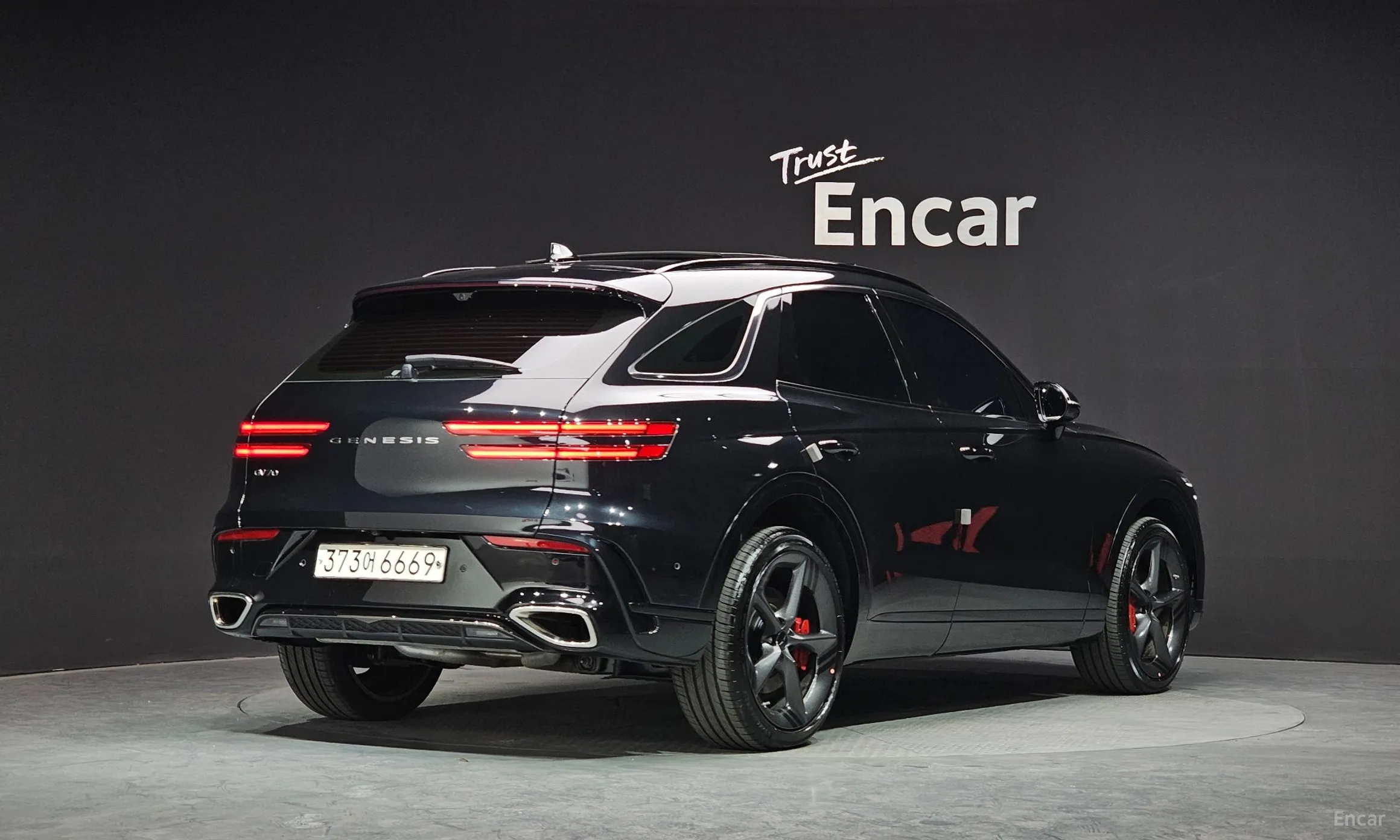 Genesis GV70 превью 2