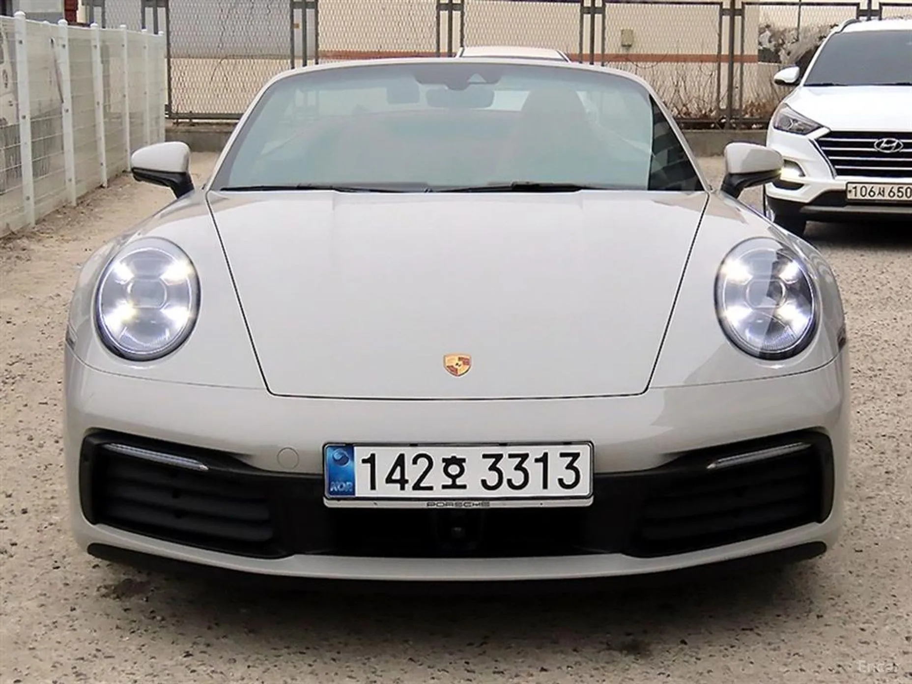 Porsche 911 (992) превью 17
