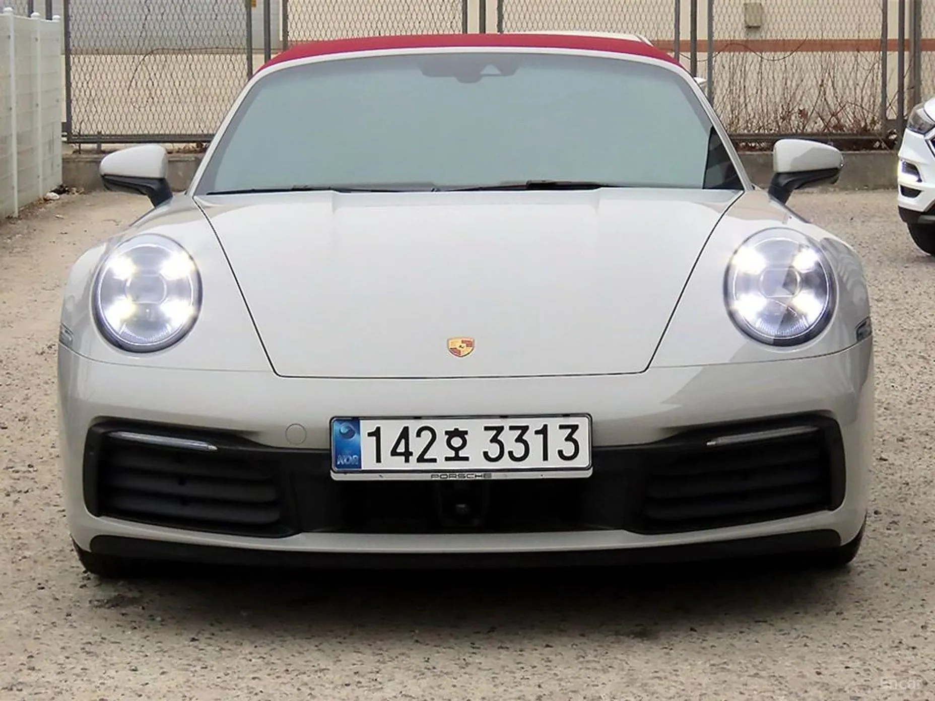 Porsche 911 (992) превью 3