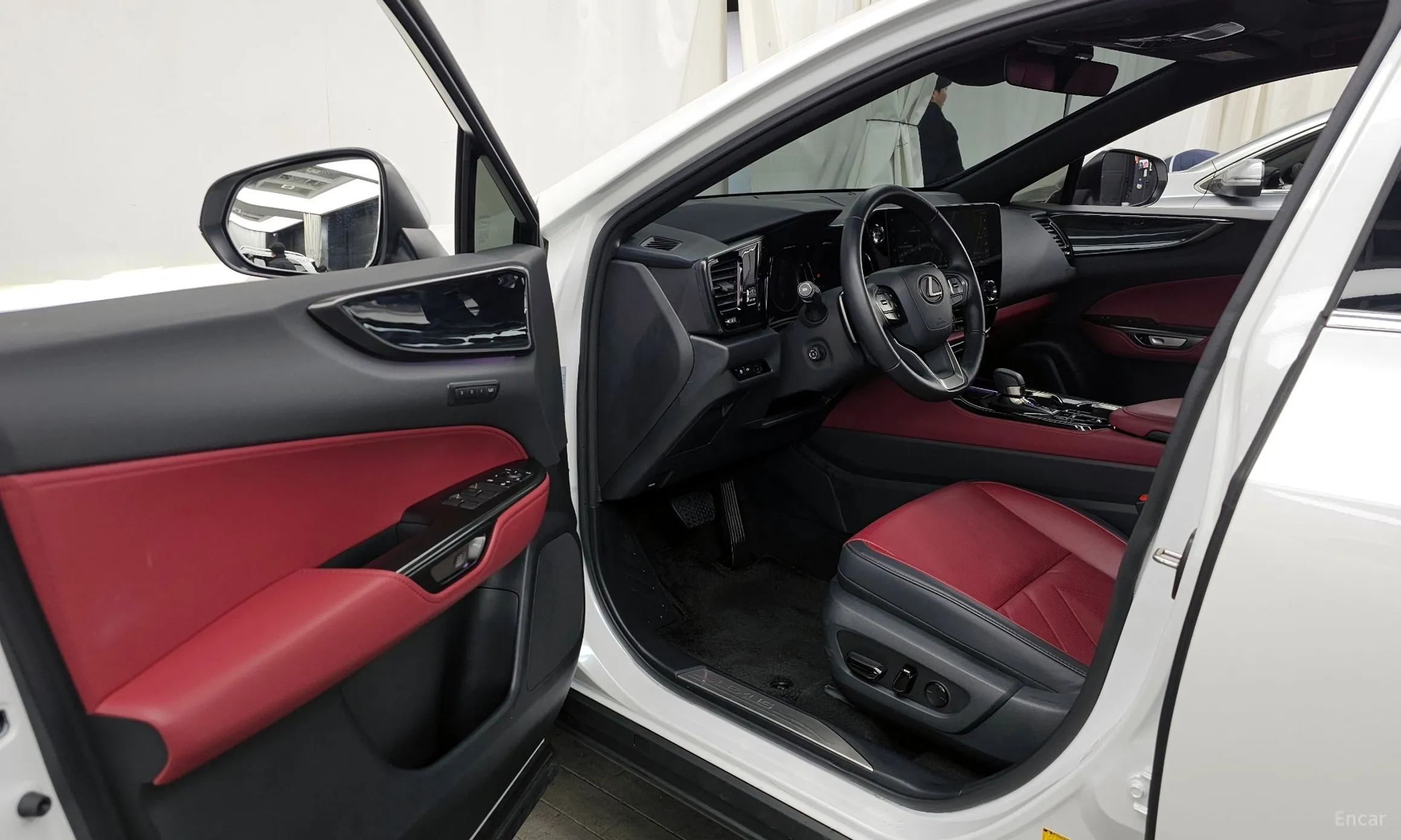 Lexus NX350h Gen 2 превью 10