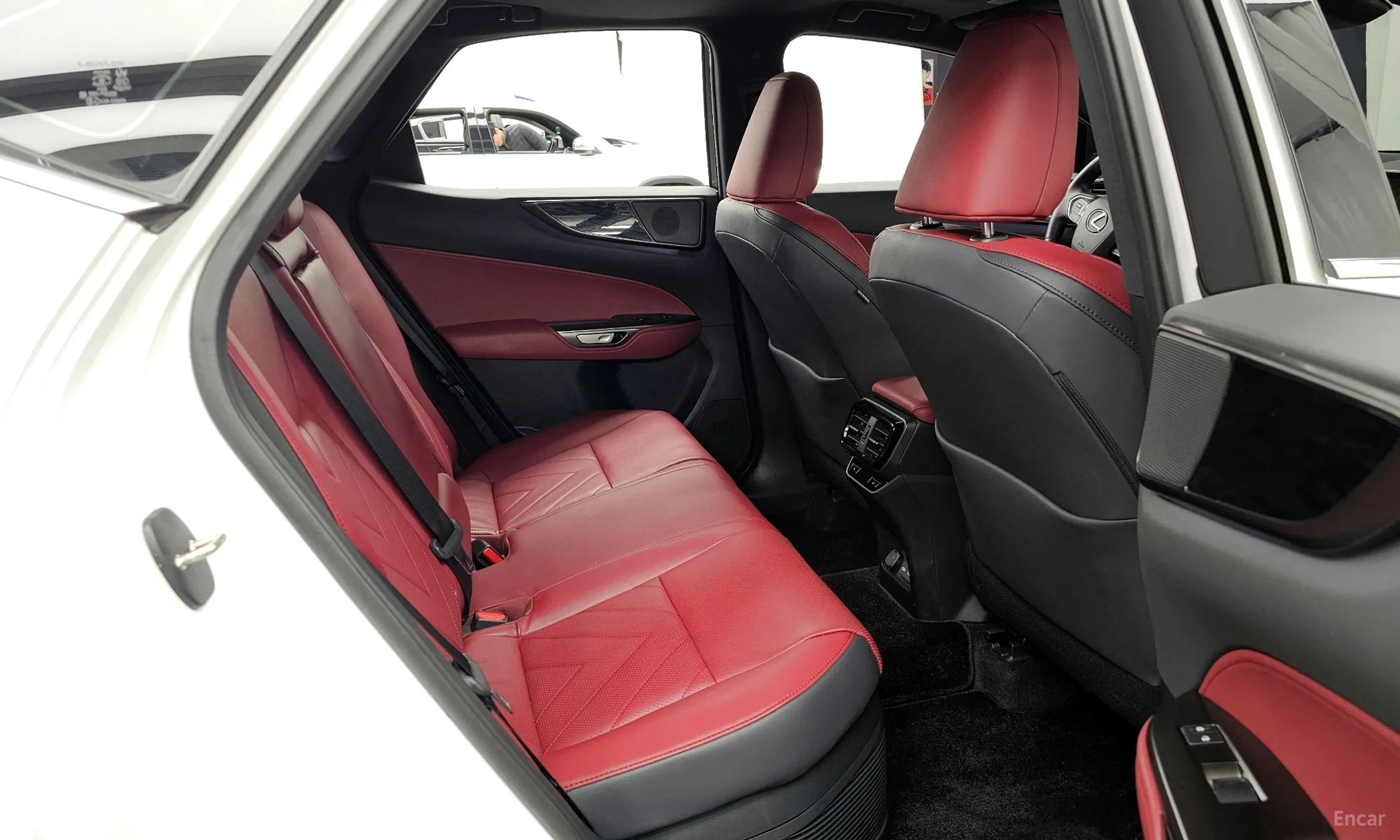 Lexus NX350h Gen 2 превью 12