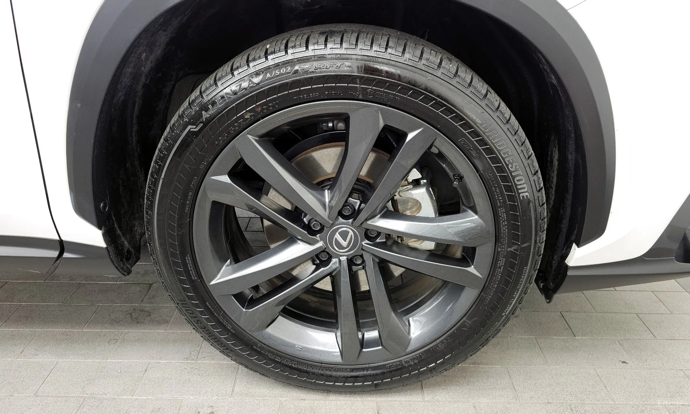 Lexus NX350h Gen 2 превью 5