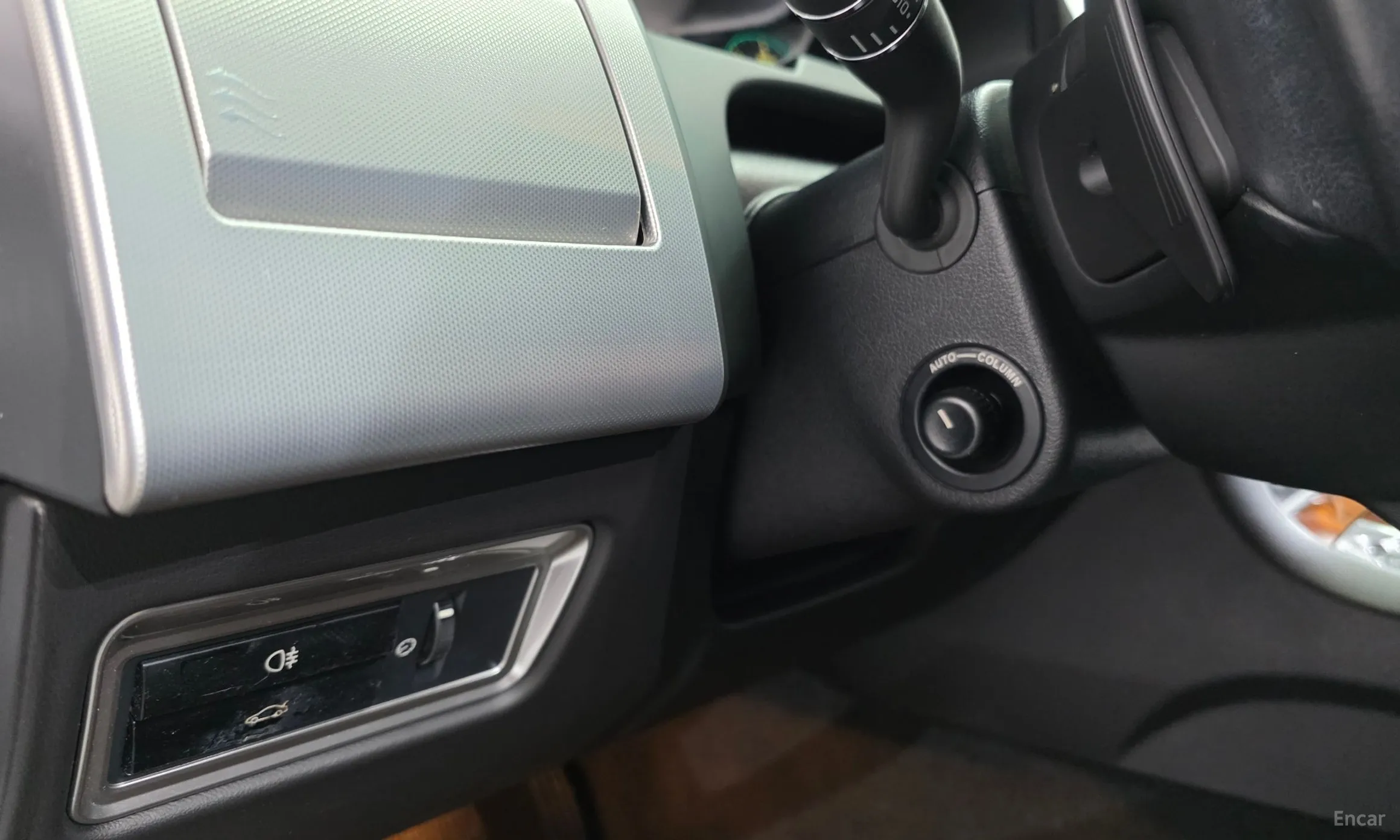 Jaguar New XF превью 14