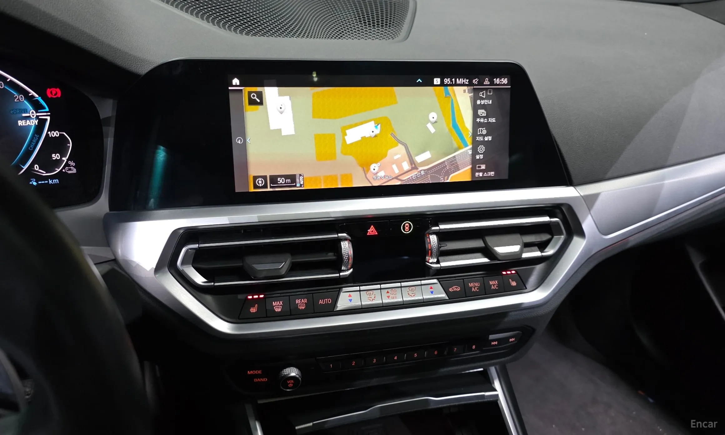 BMW 3 Series (G20) превью 14