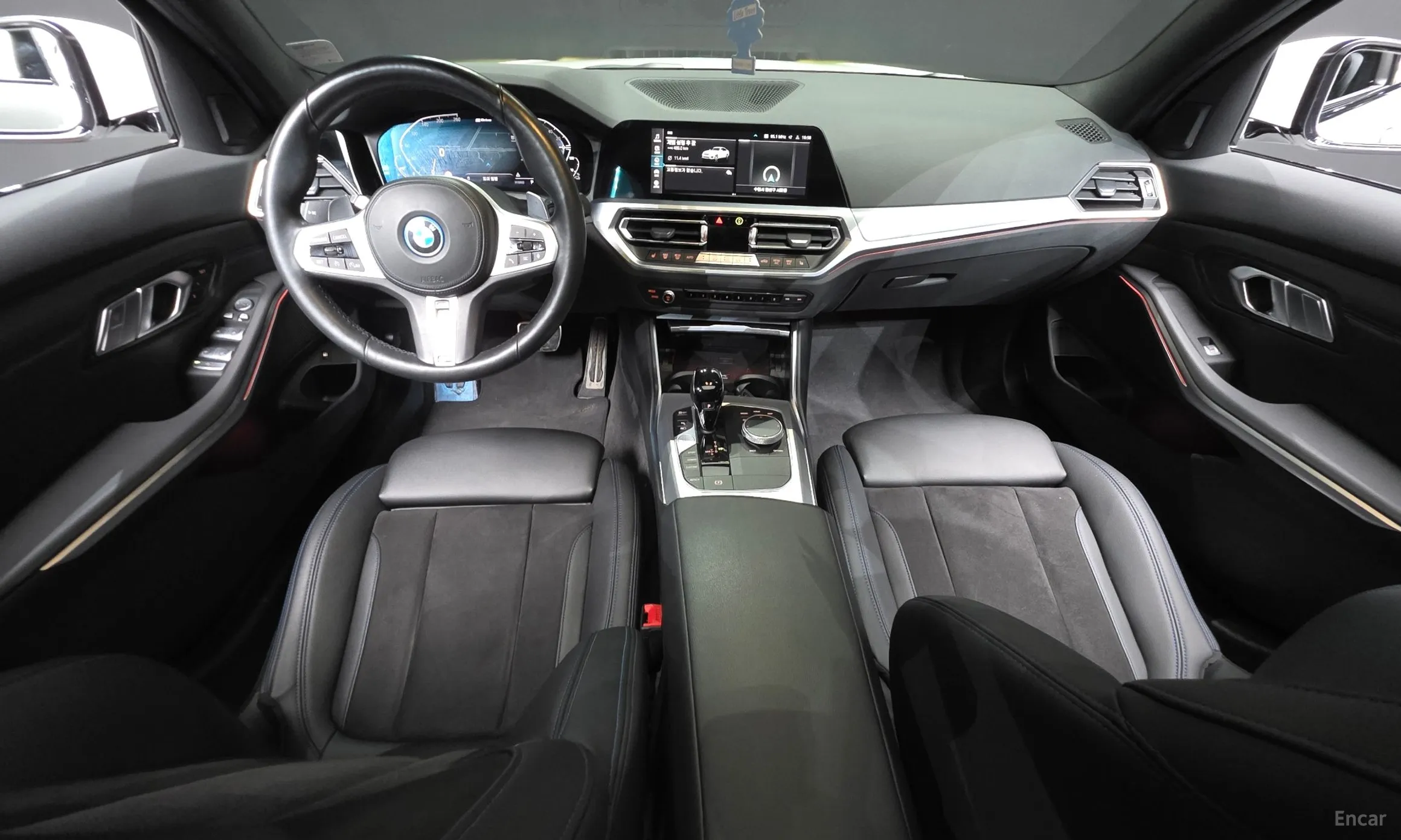BMW 3 Series (G20) превью 7