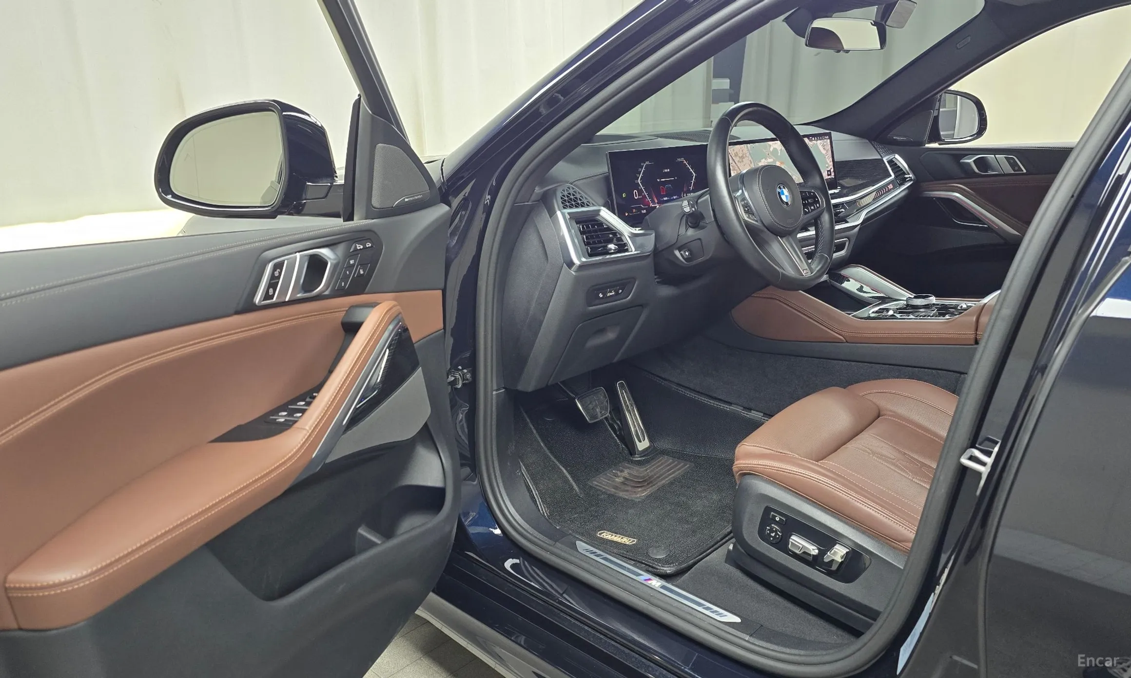 BMW X6 (G06) превью 10