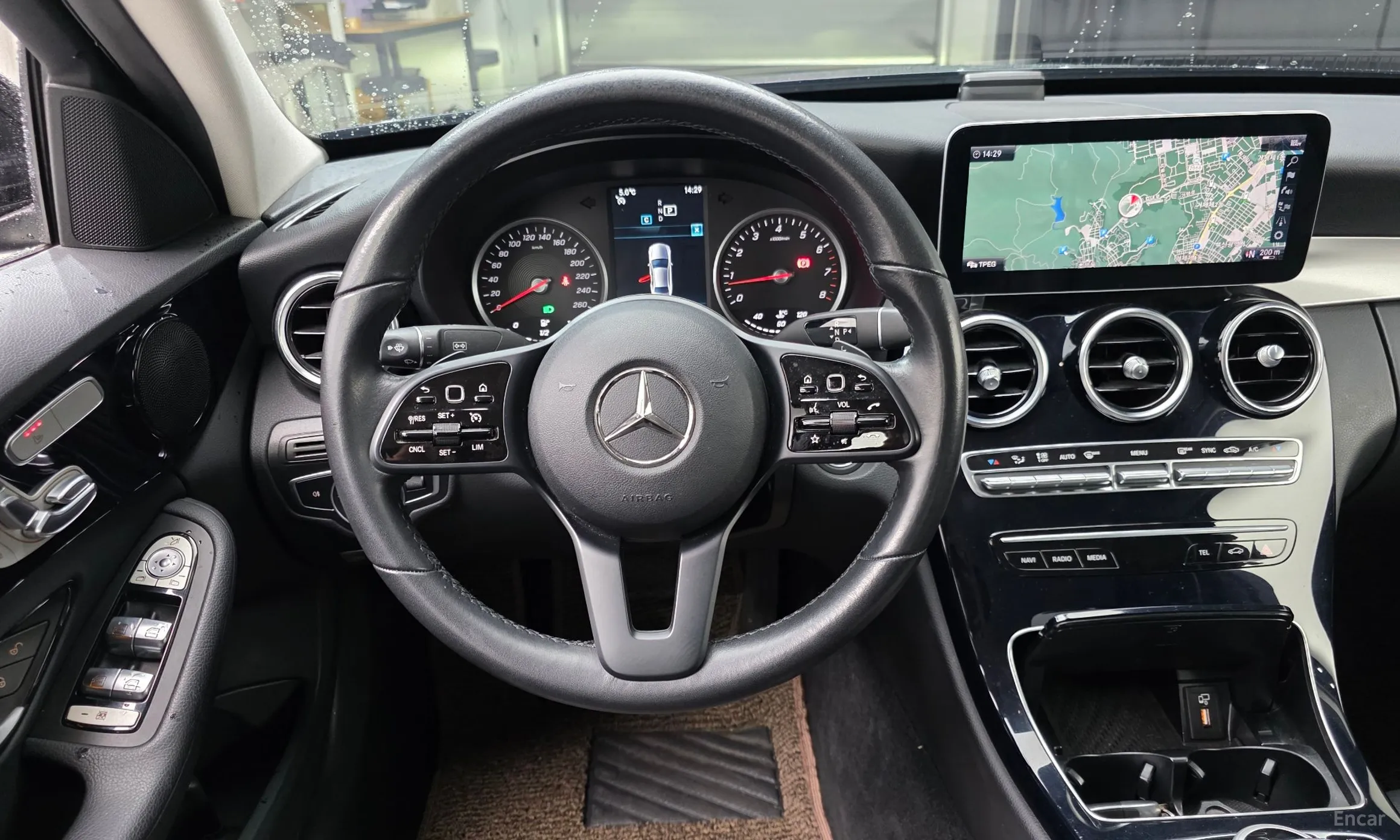 Mercedes Benz C-Class W205 превью 13