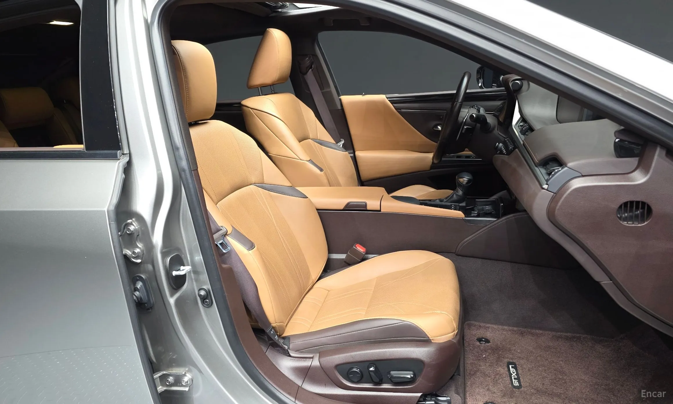 Lexus ES300h 7th Generation превью 11