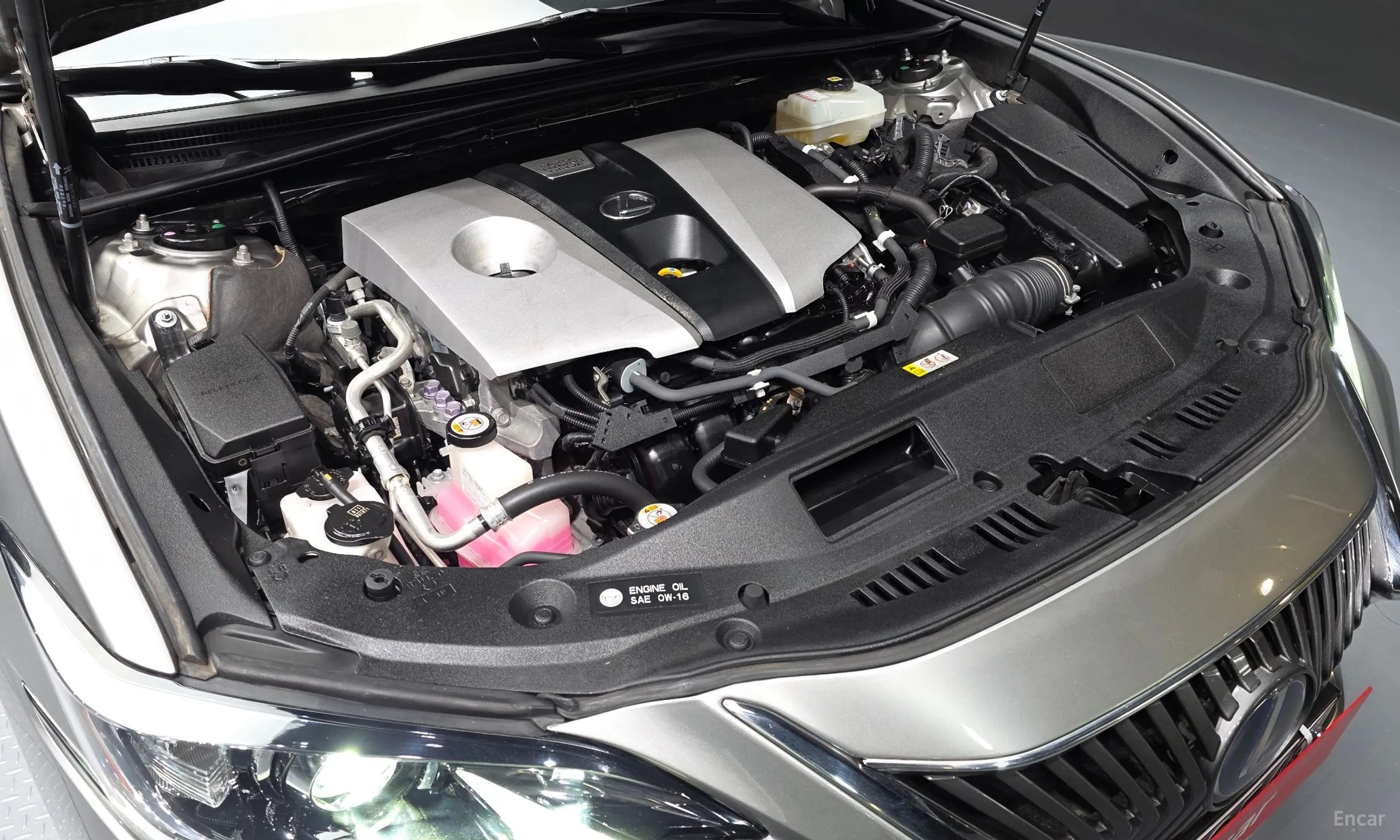 Lexus ES300h 7th Generation превью 6