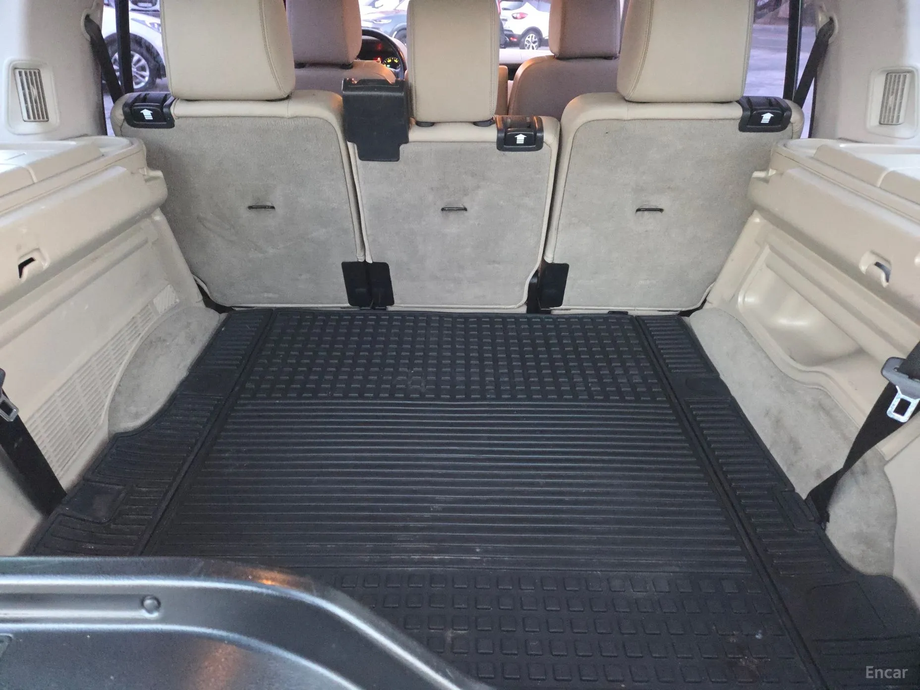 Land Rover Discovery 4 превью 16