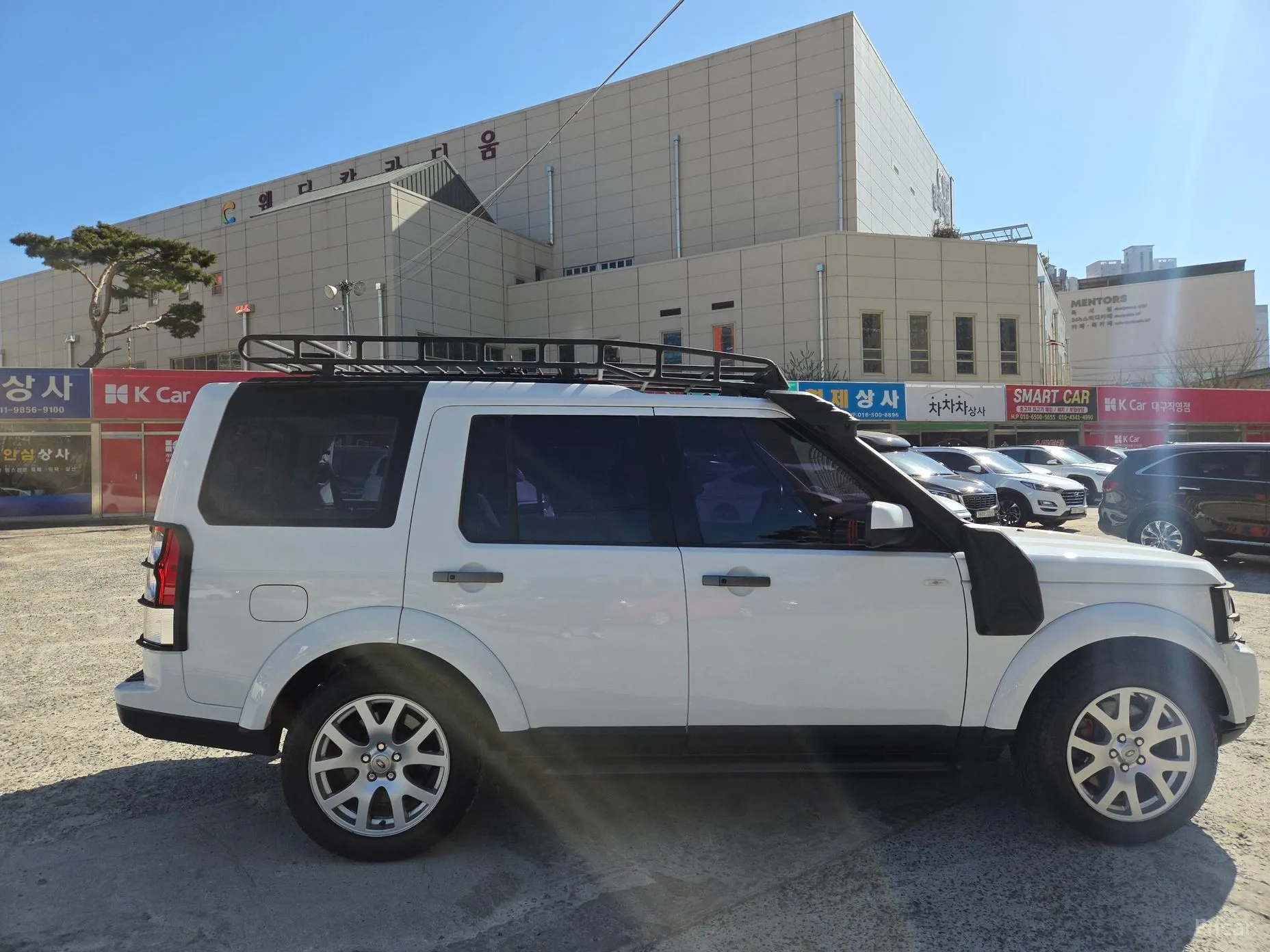 Land Rover Discovery 4 превью 7