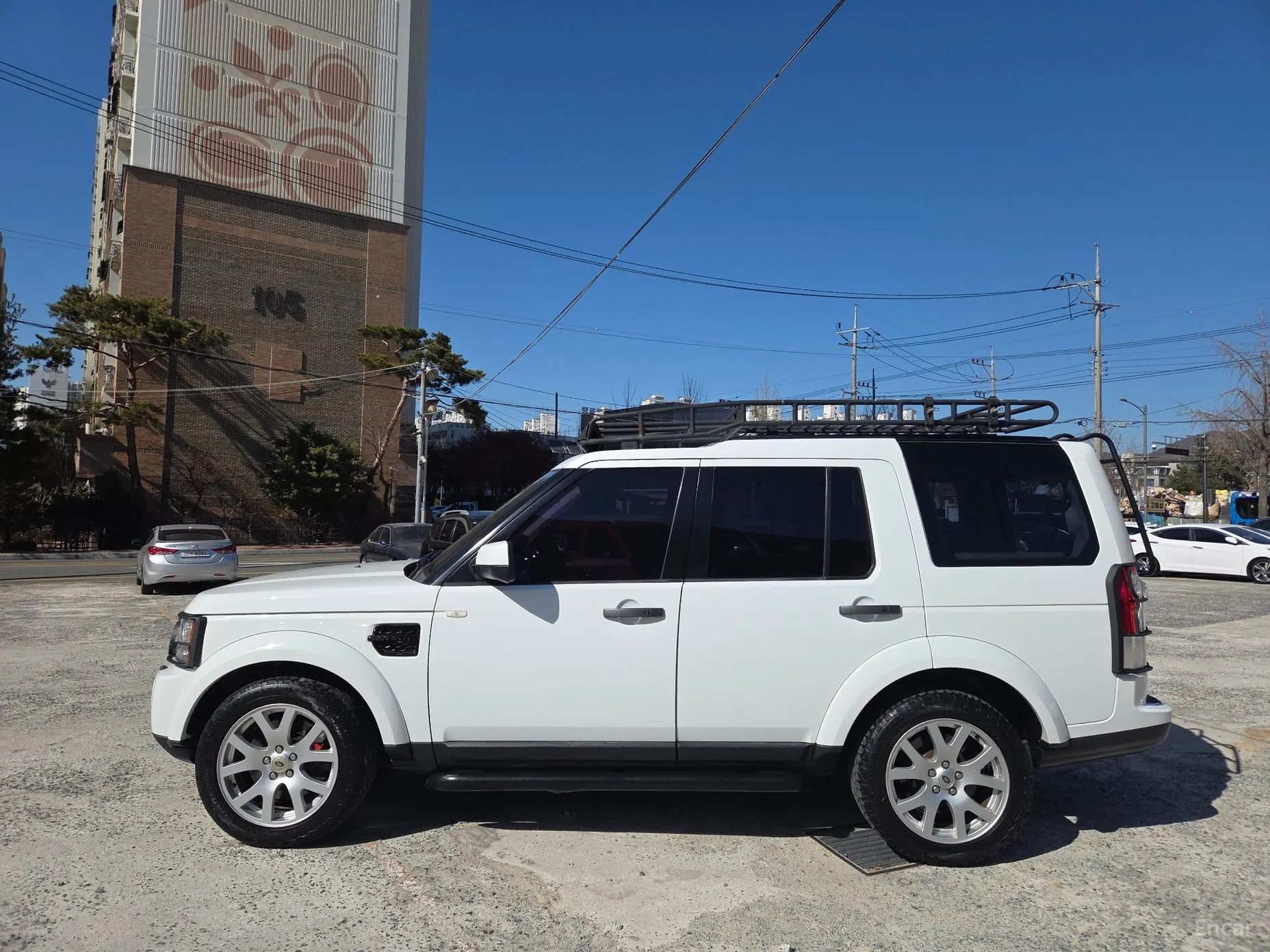 Land Rover Discovery 4 превью 8
