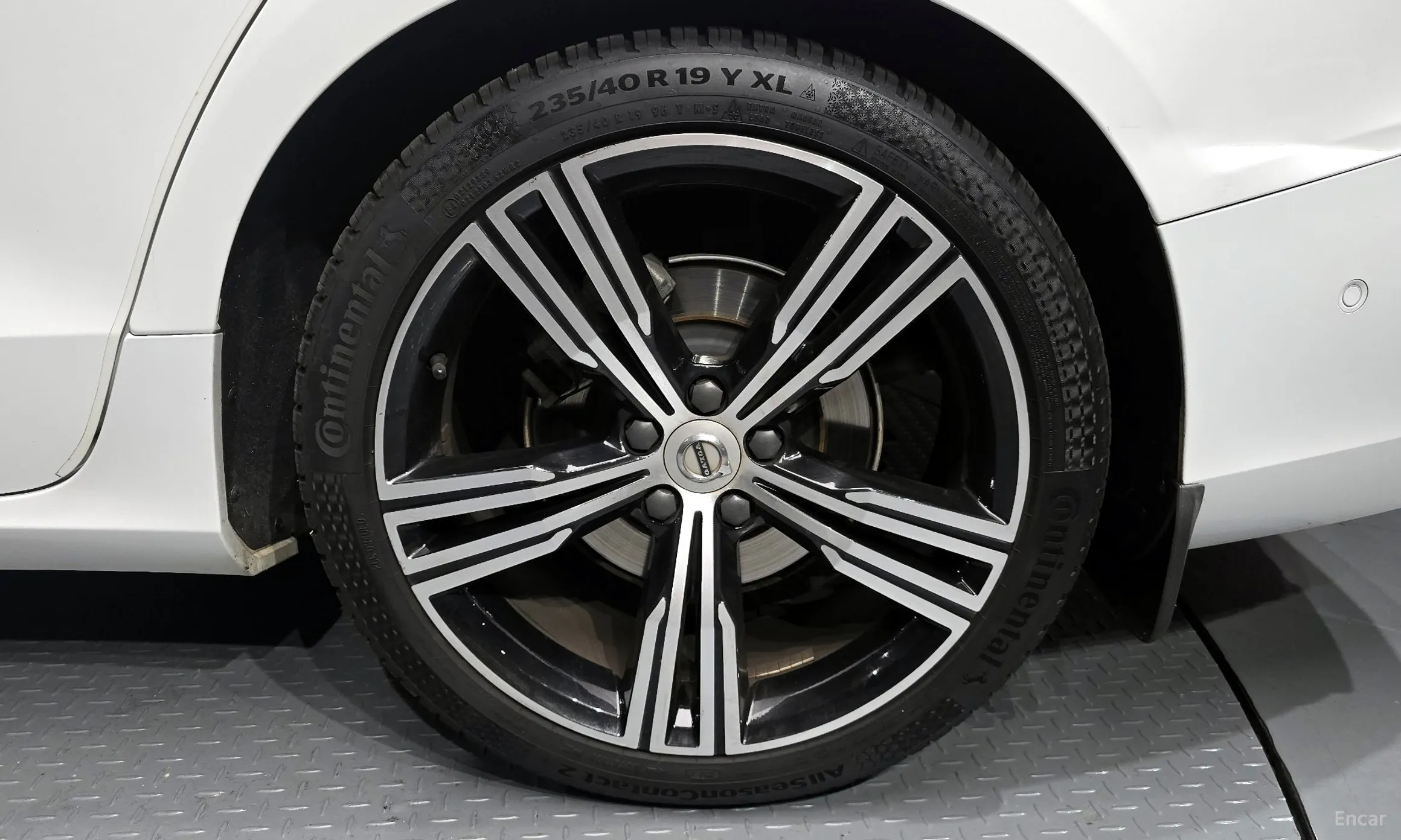 Volvo S60 3rd Generation превью 5