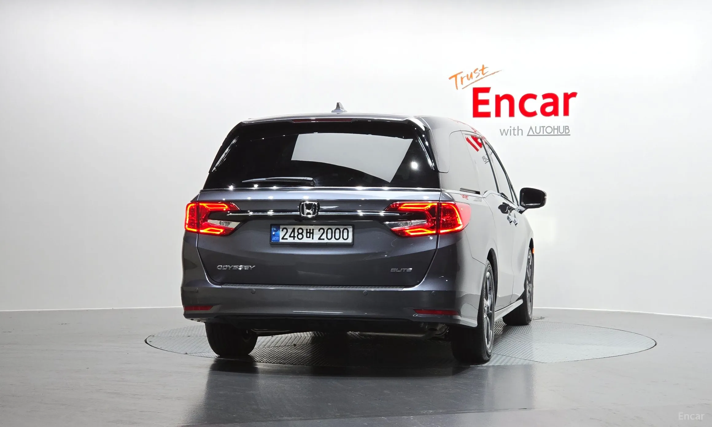 Honda Odyssey превью 4