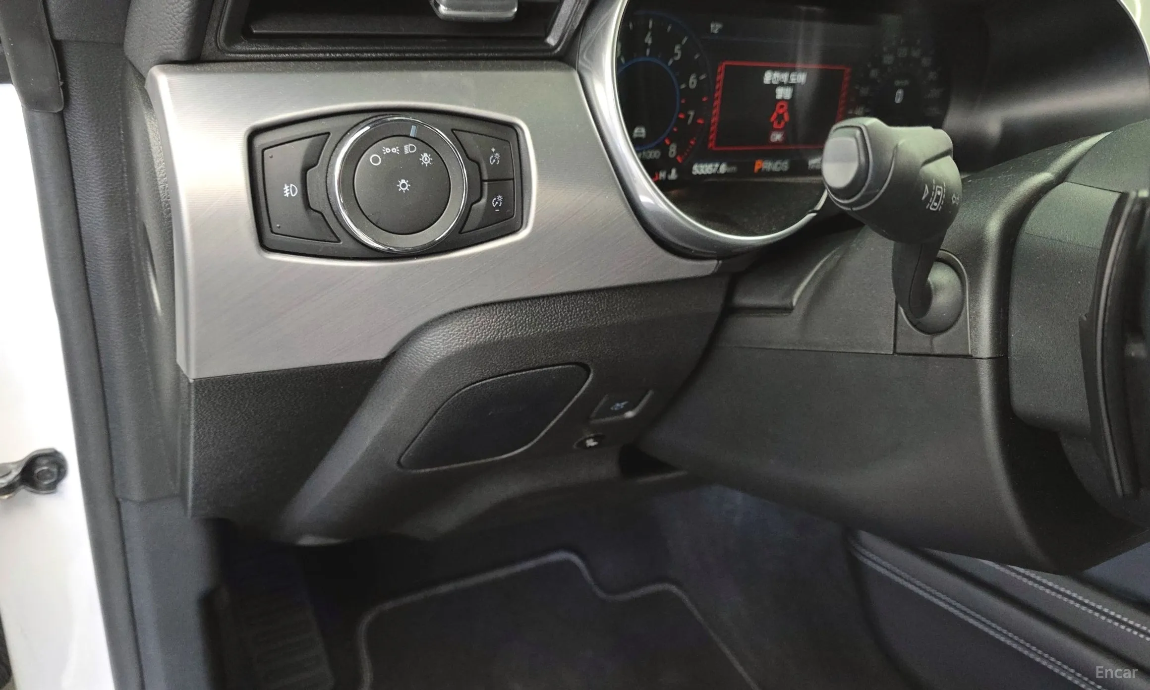 Ford Mustang превью 18