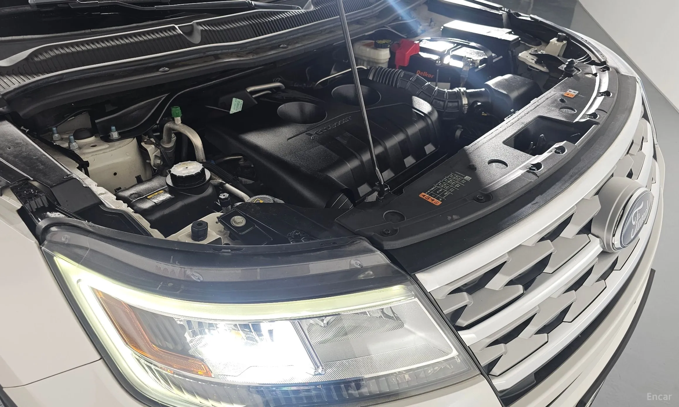 Ford Explorer превью 6