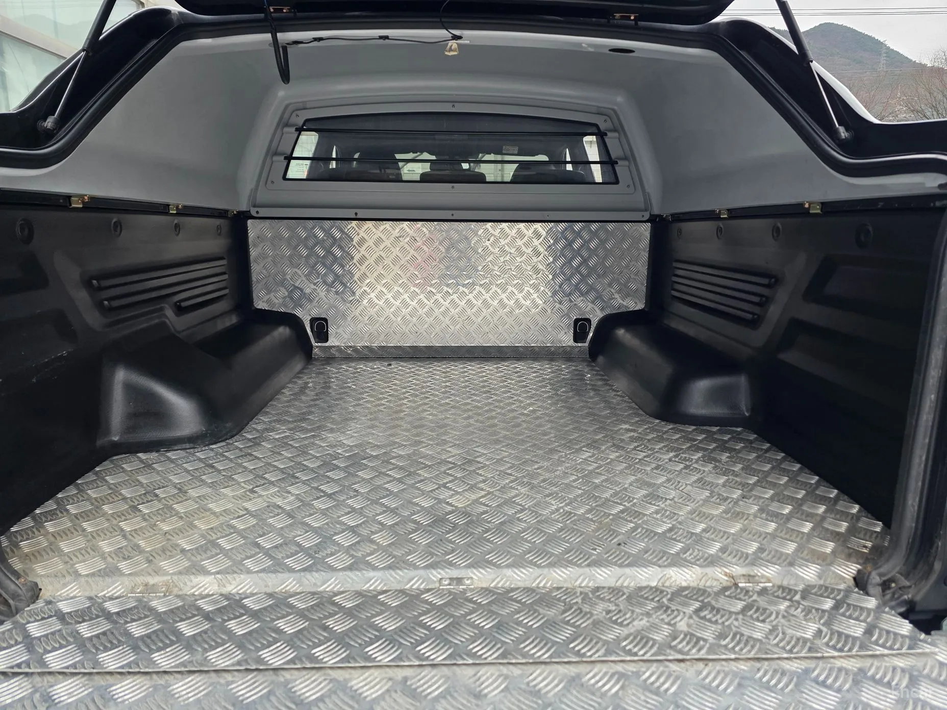 KG Mobility (SsangYong) Rexton Sports Khan превью 17