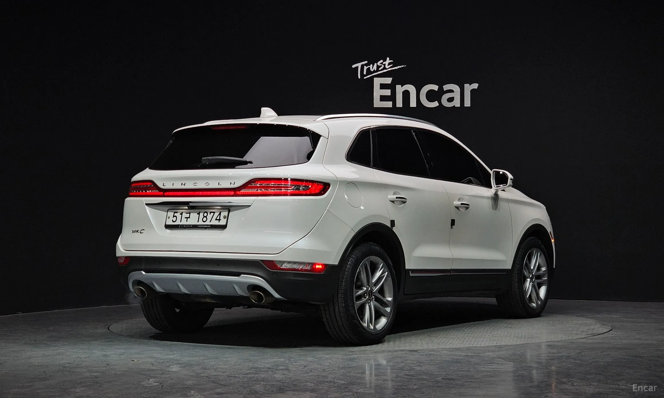 Lincoln MKC превью 2