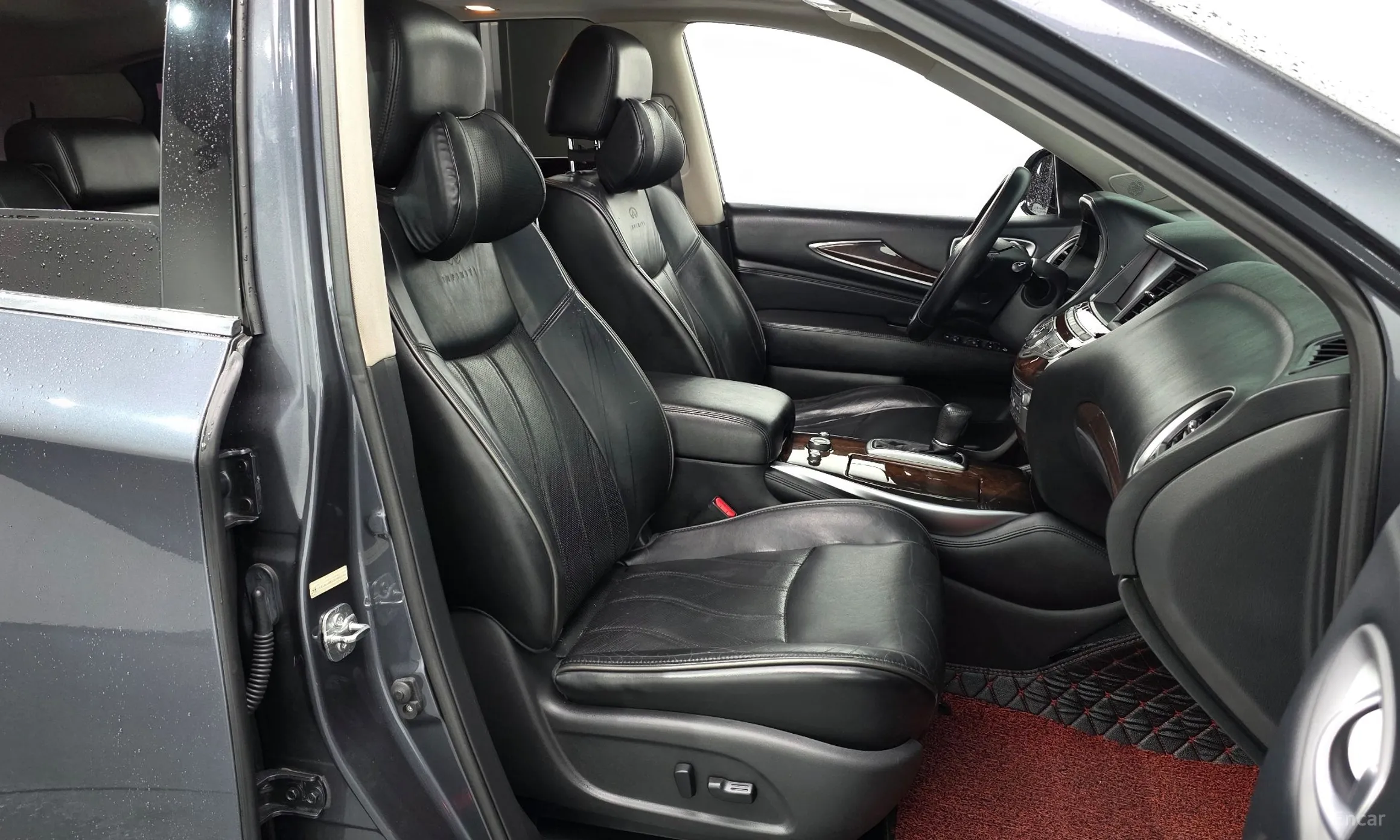 Infiniti JX35 превью 10