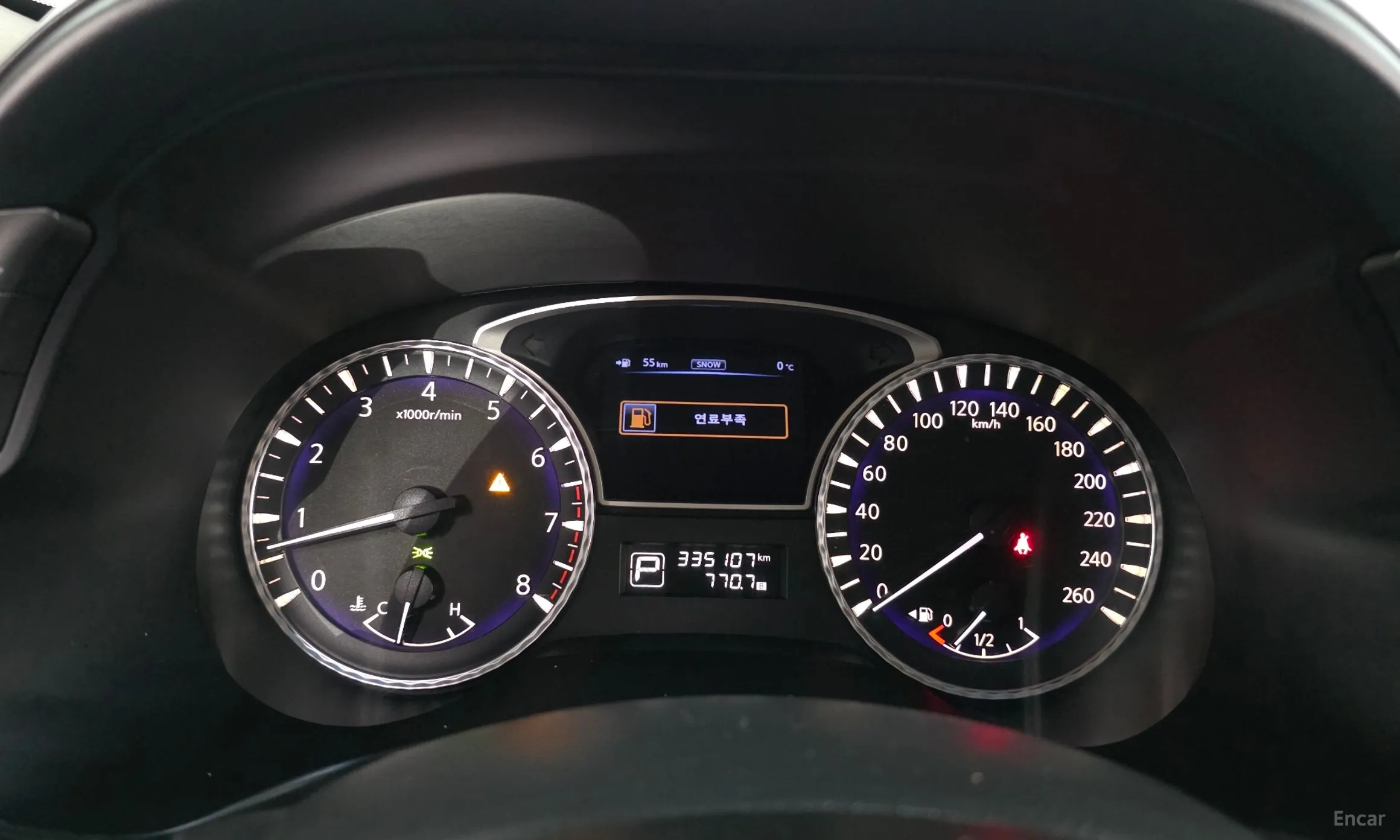Infiniti JX35 превью 8