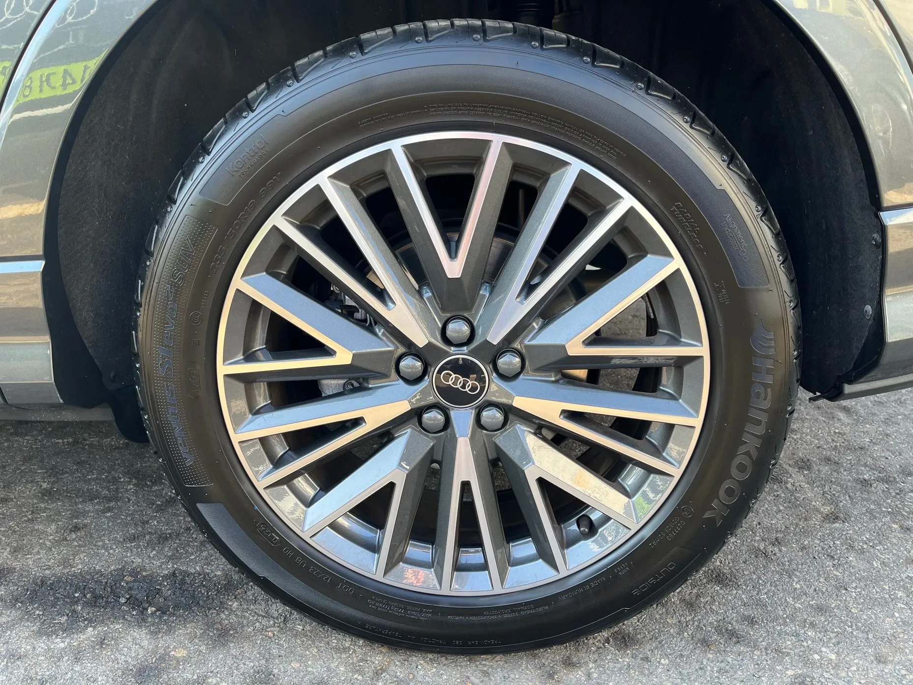 Audi Q3 (F3) превью 5