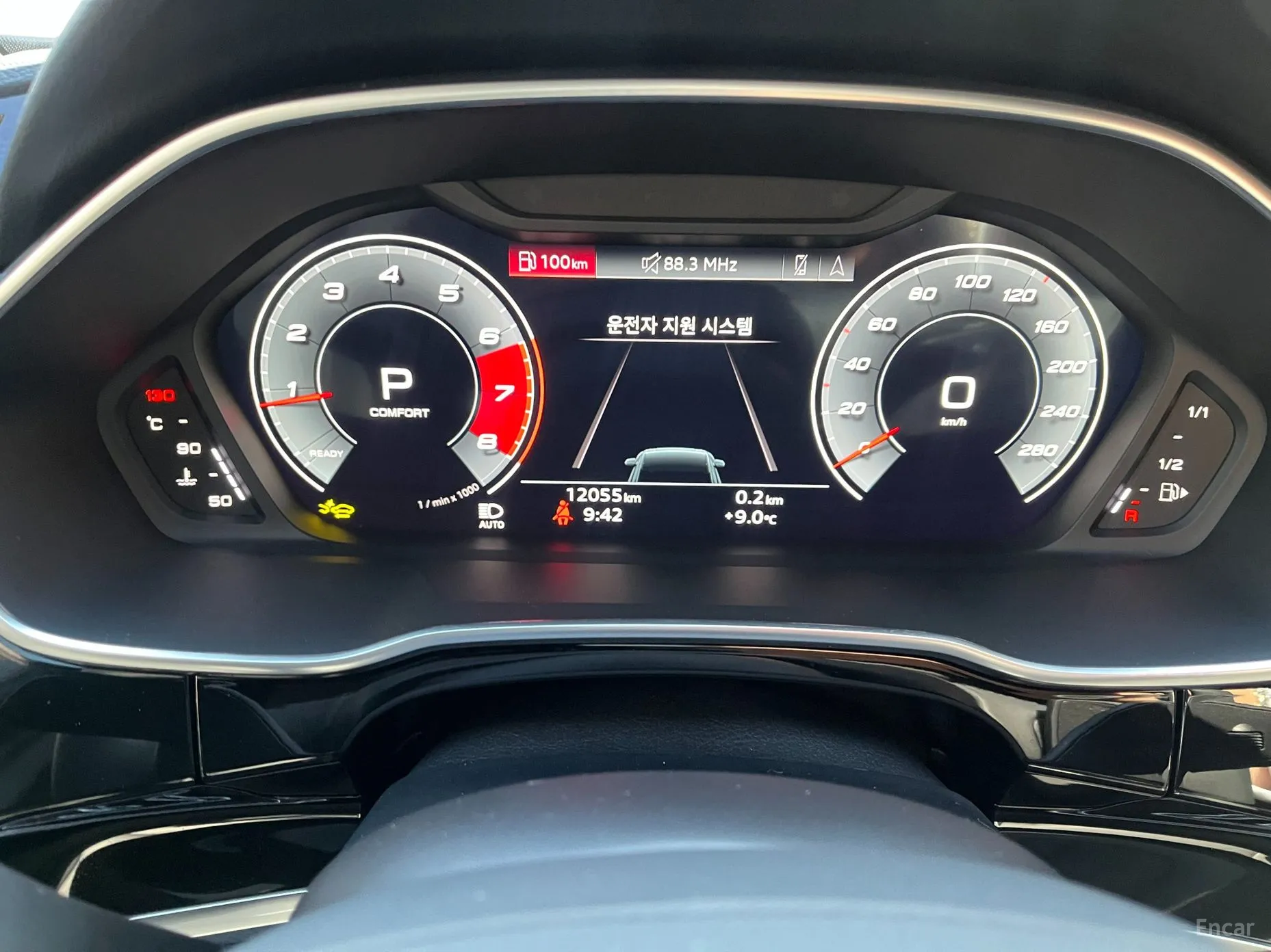 Audi Q3 (F3) превью 8