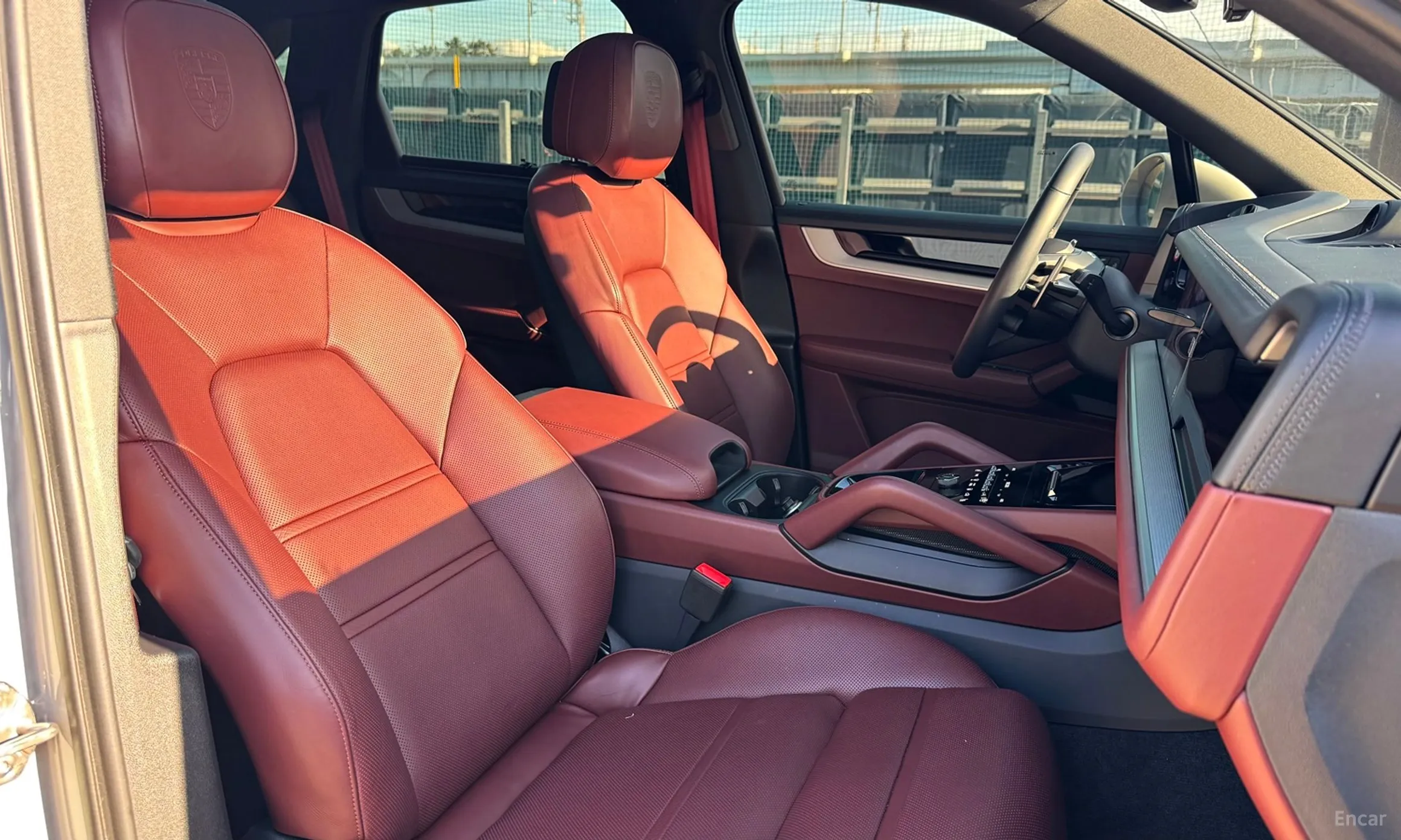 Porsche Cayenne (PO536) превью 13