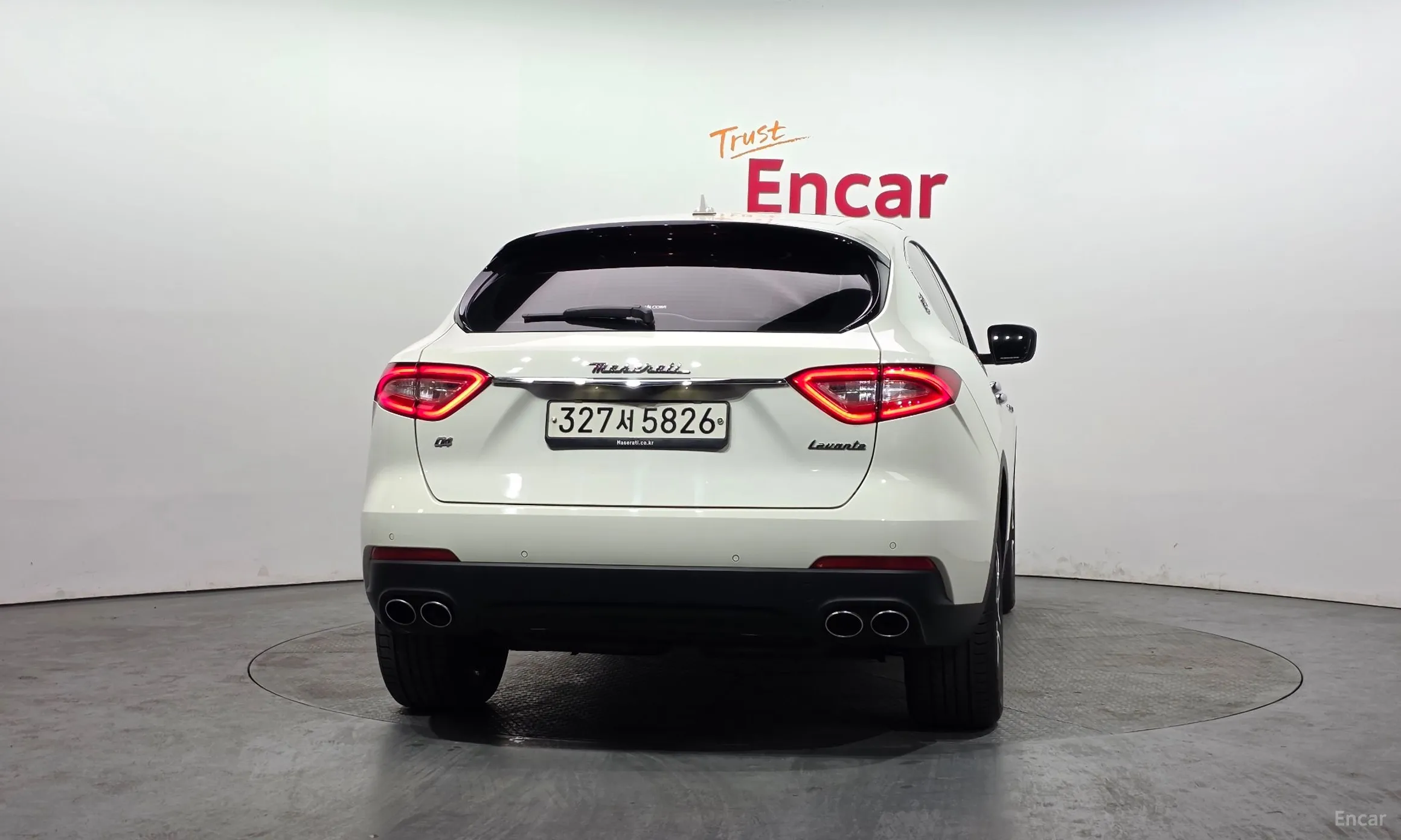 Maserati Levante превью 4