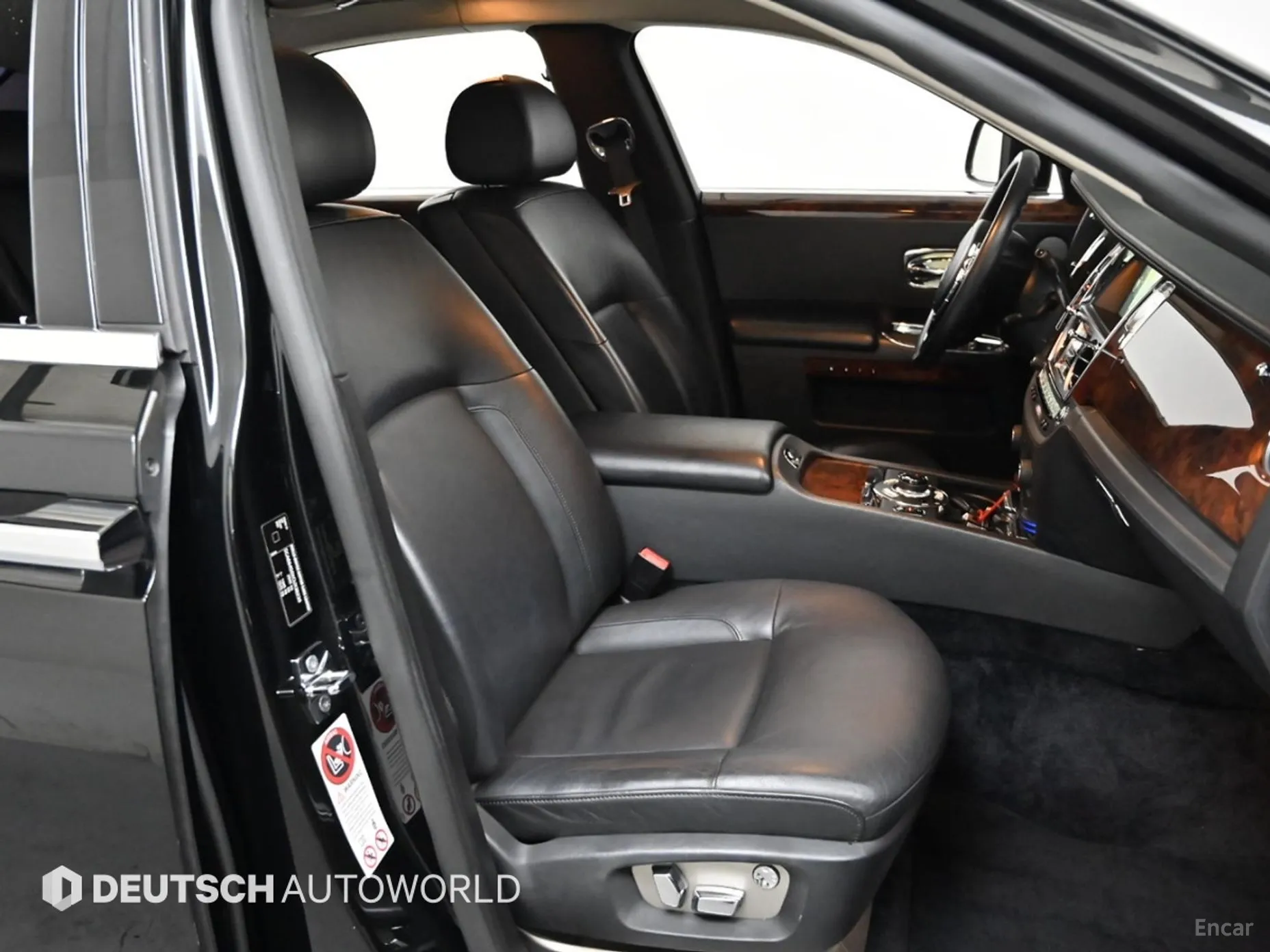 Rolls-Royce Ghost превью 18
