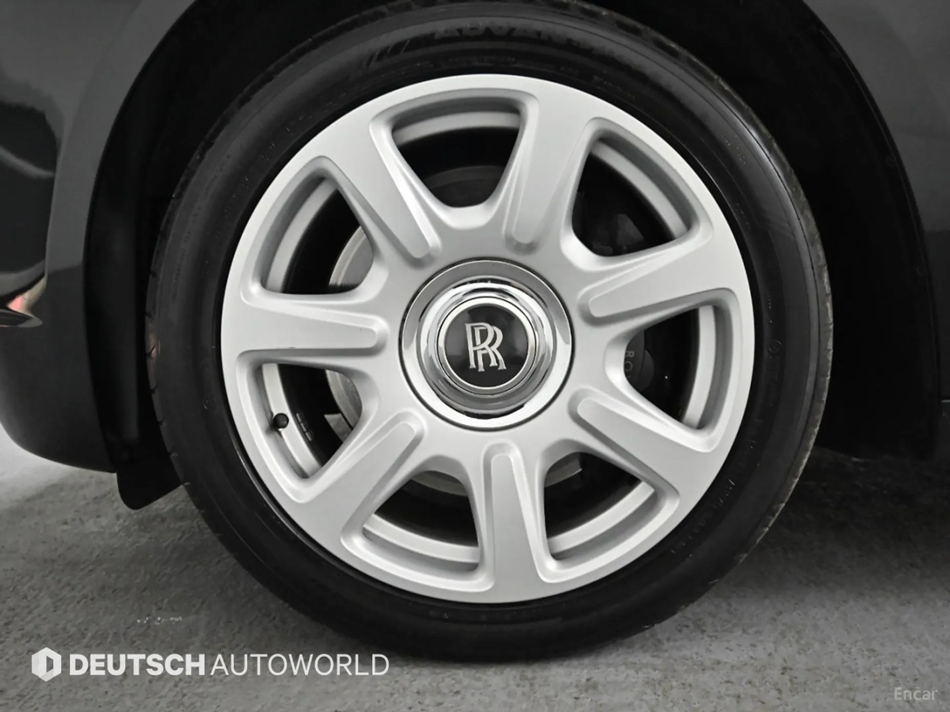 Rolls-Royce Ghost превью 20