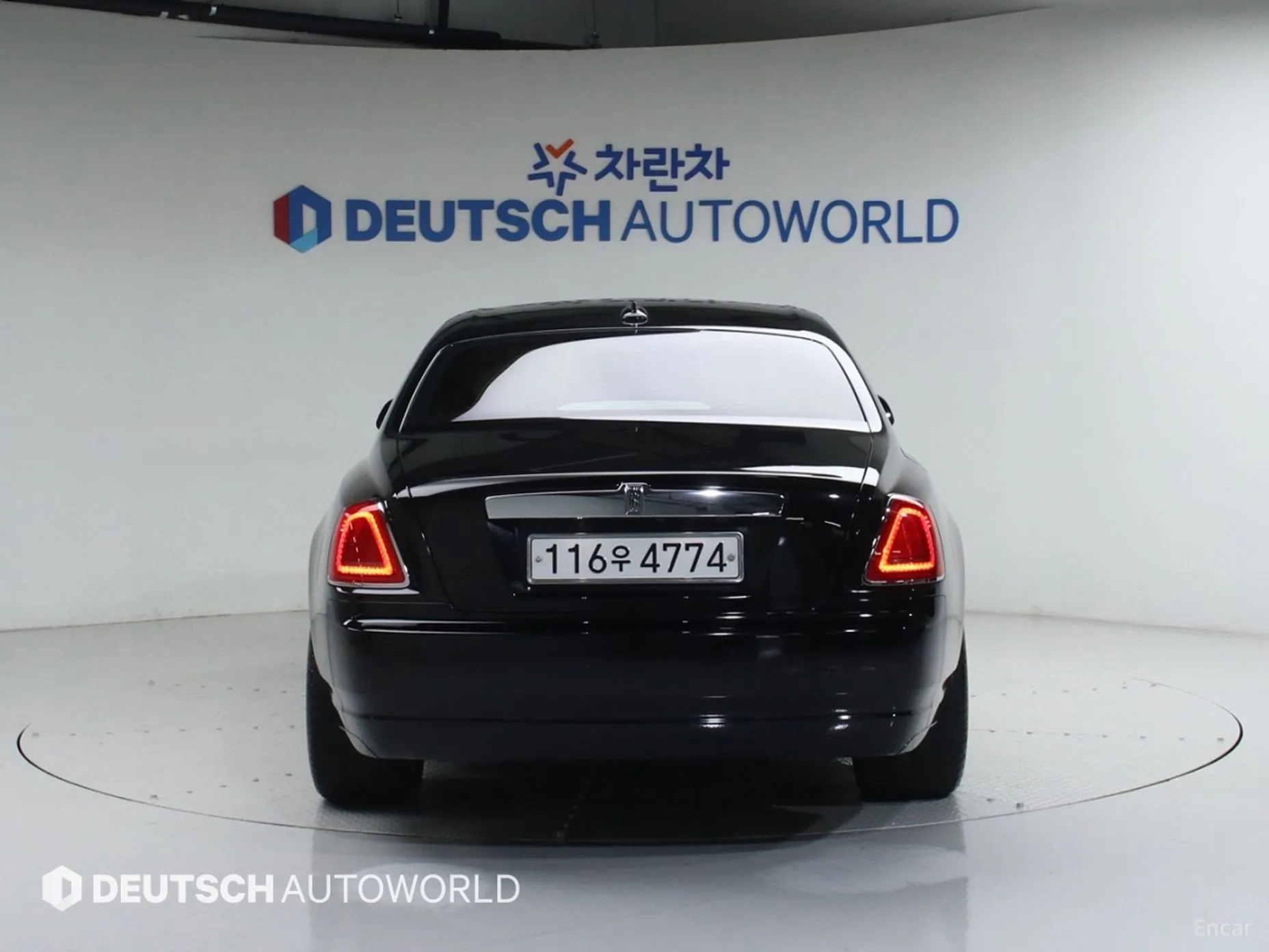 Rolls-Royce Ghost превью 4
