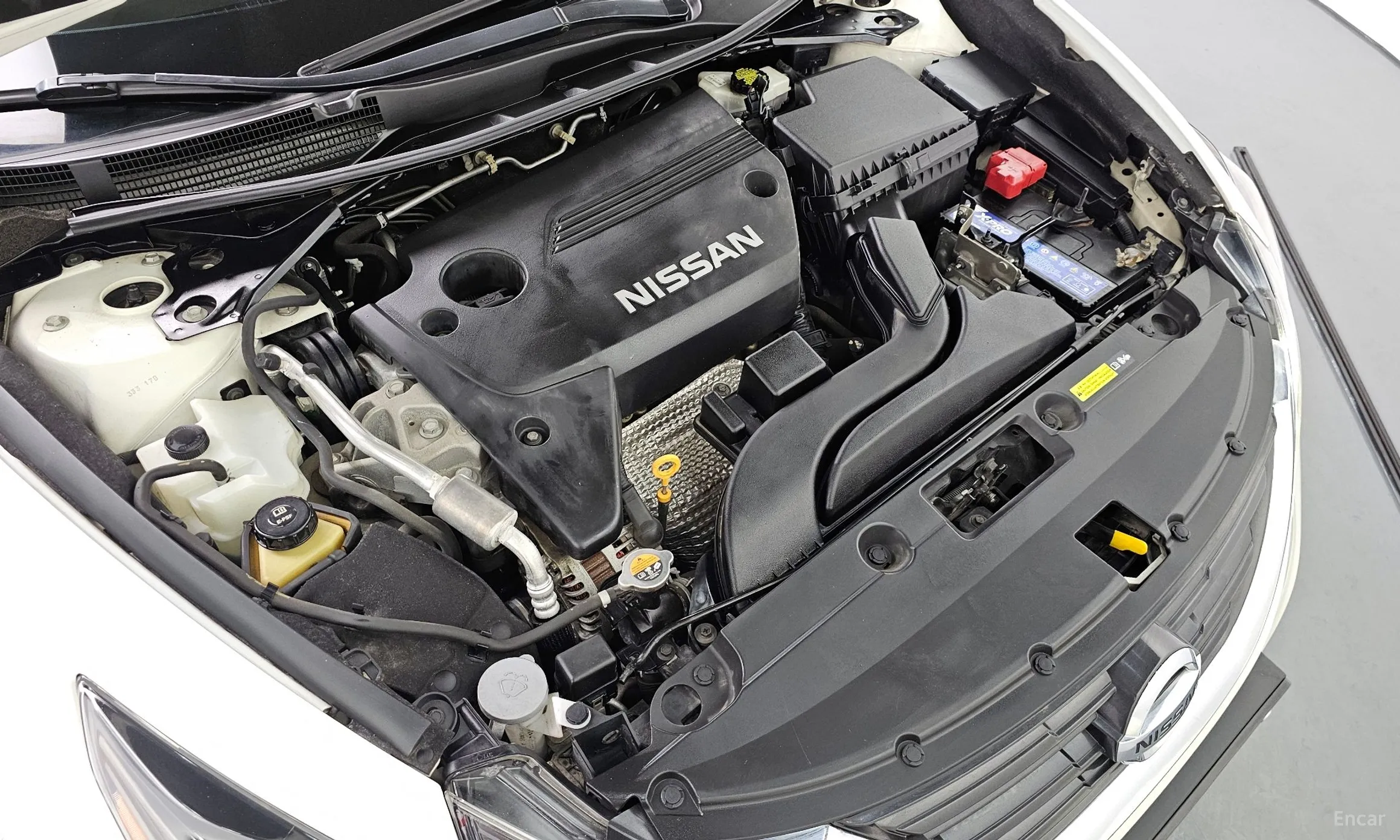 Nissan Altima превью 6