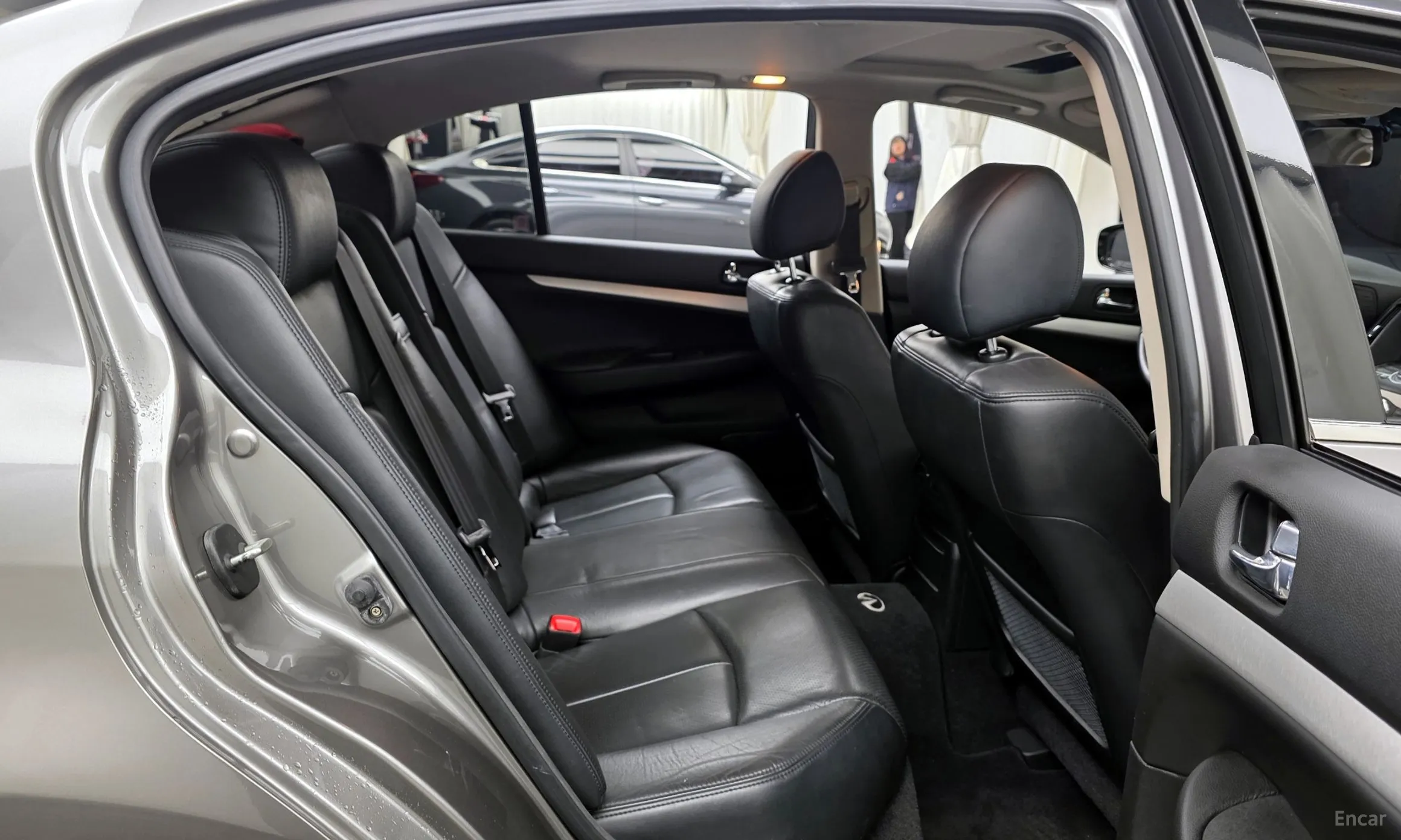 Infiniti G37 превью 12